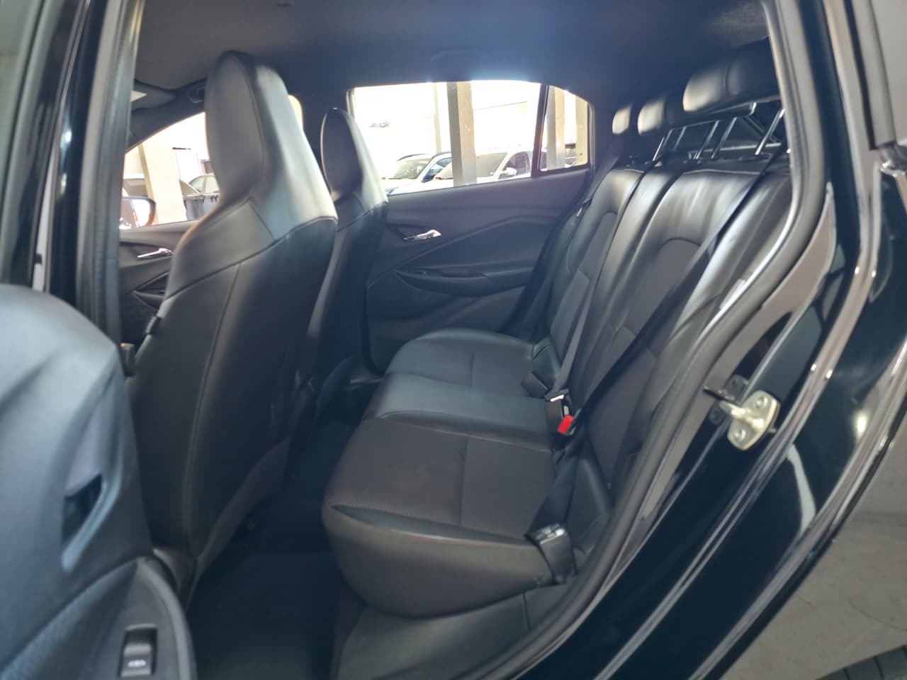 Chevrolet Onix Hatch RS 1.0 Tb 12V Flex 5P Aut. - foto 12