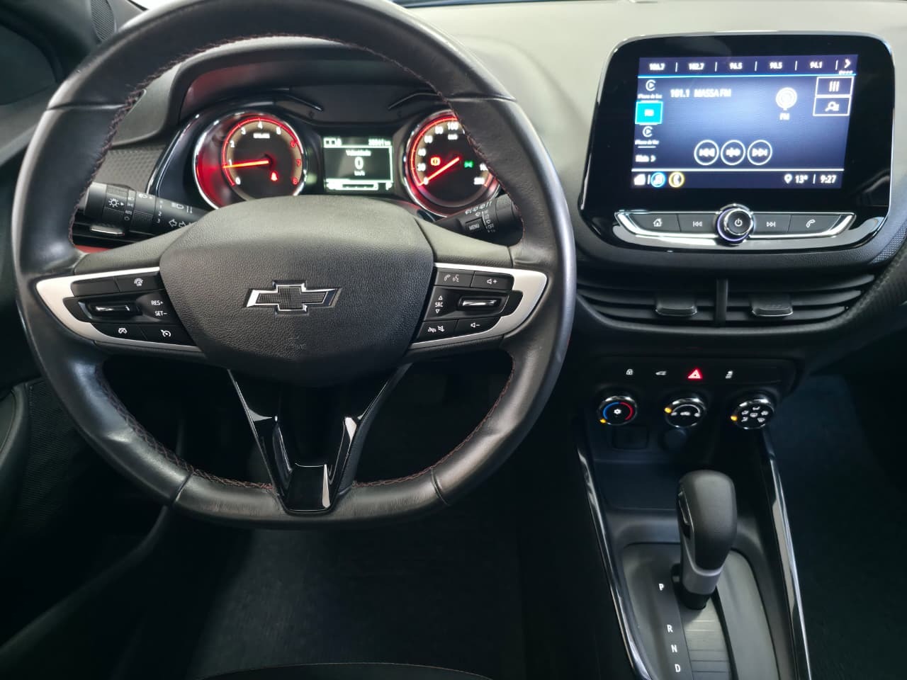 Chevrolet Onix Hatch RS 1.0 Tb 12V Flex 5P Aut. - foto 8