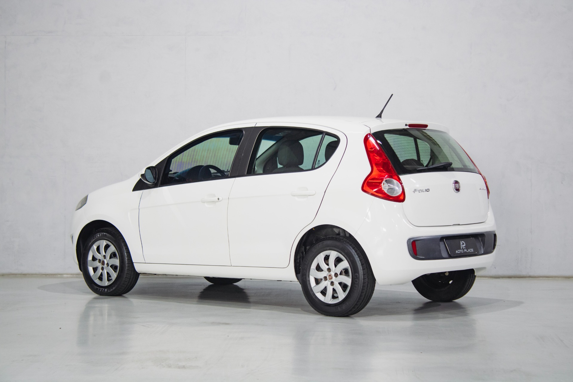 Fiat Palio Attractive 1.0 Evo Fire Flex 8V 5P - foto 4