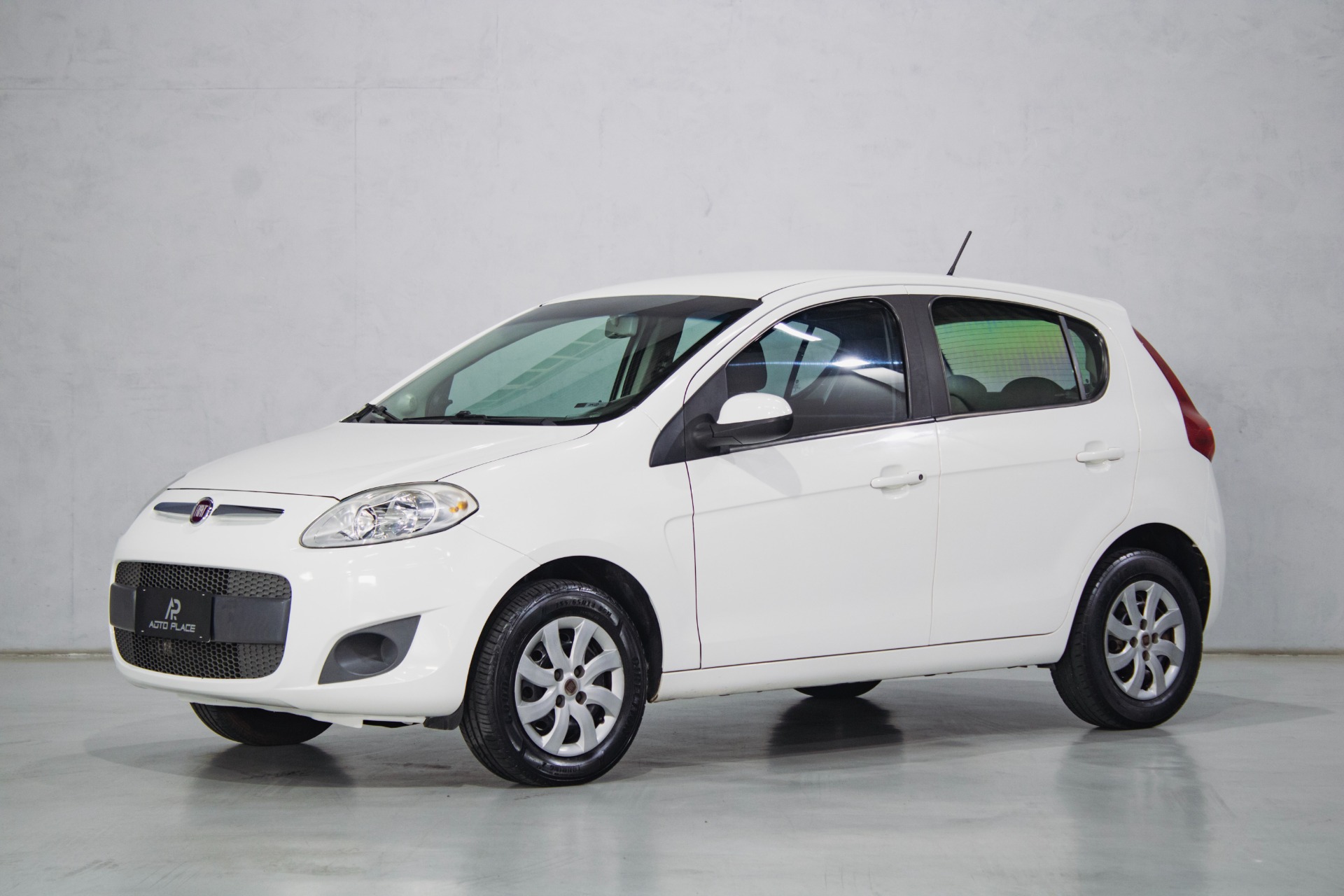 Fiat Palio Attractive 1.0 Evo Fire Flex 8V 5P - foto 3