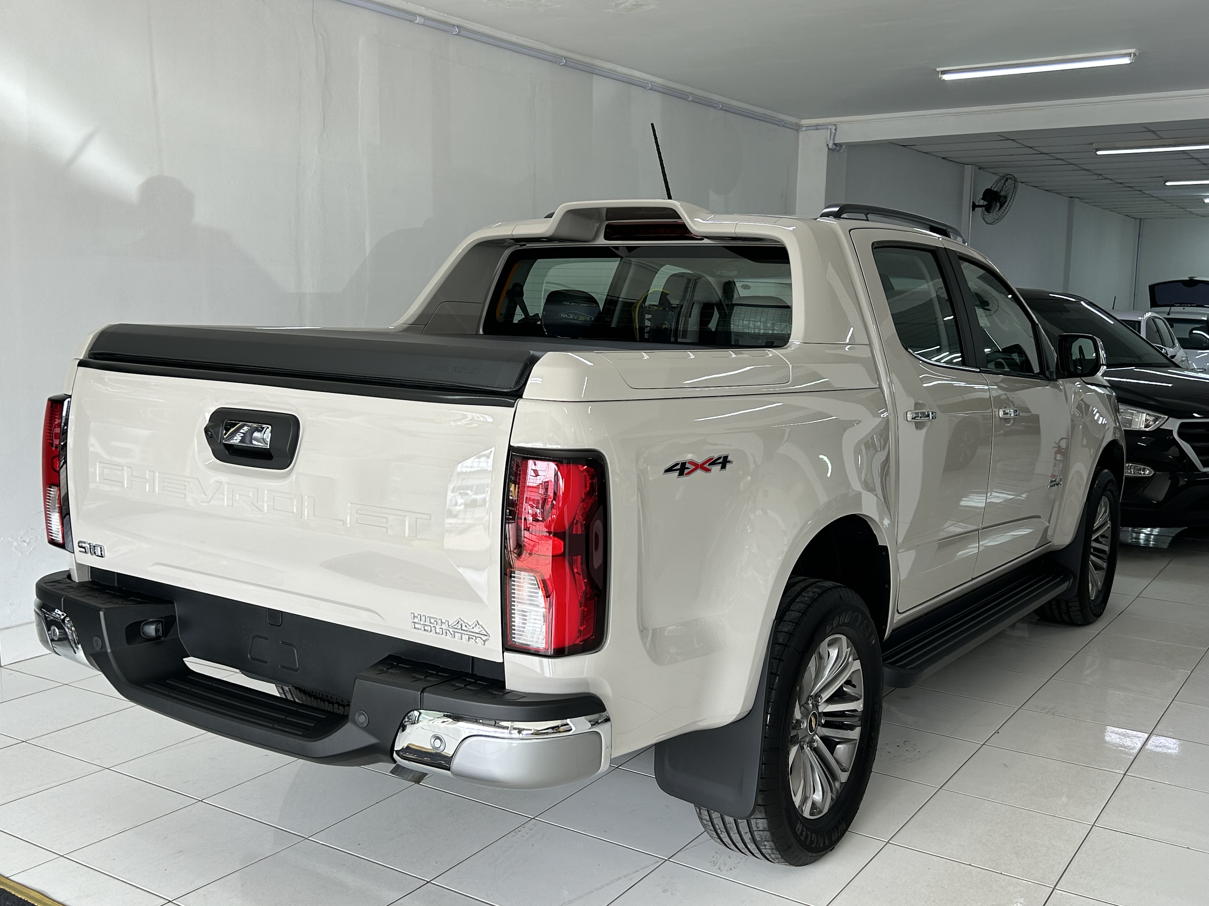 Chevrolet S10 P Up H.country 2.8 4X4 Cd Dies.aut. - foto 6