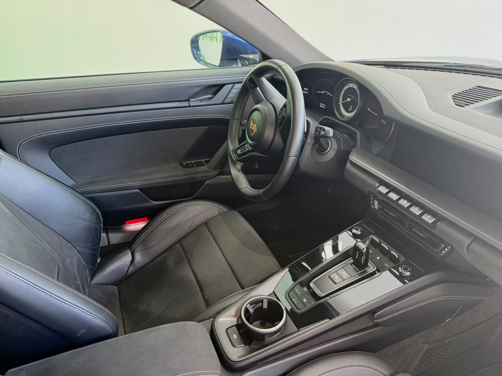 Porsche 911 Carrera Gts Coupe 3.0 (992) - foto 11