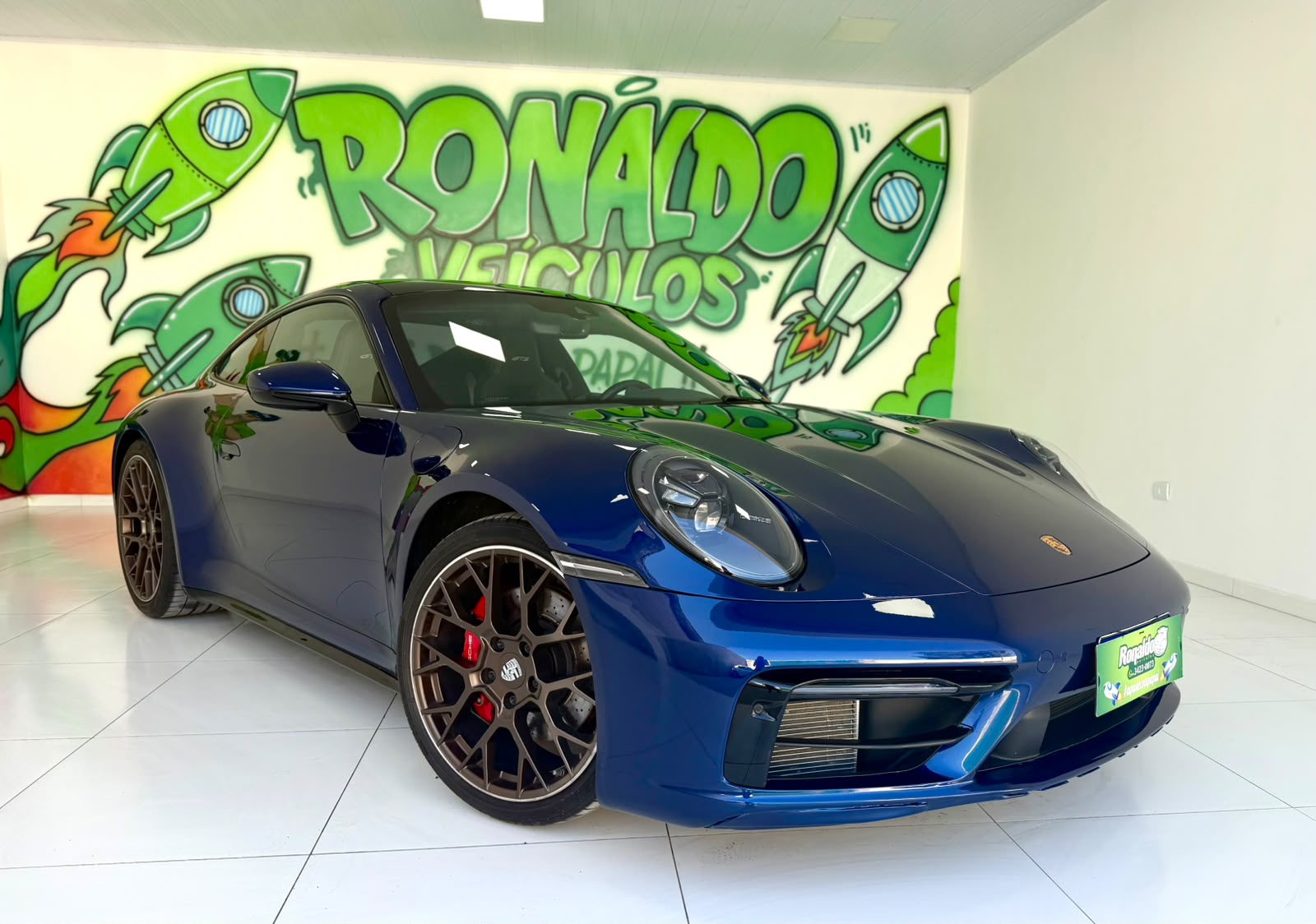 Porsche 911 Carrera Gts Coupe 3.0 (992) - foto 2