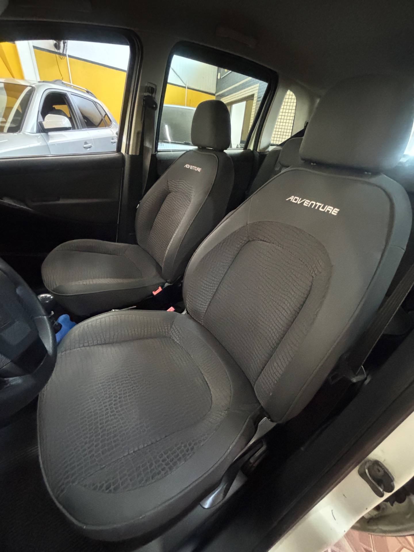 Fiat Idea Advent. Adv.locker 1.8 MPI Flex 5P - foto 2
