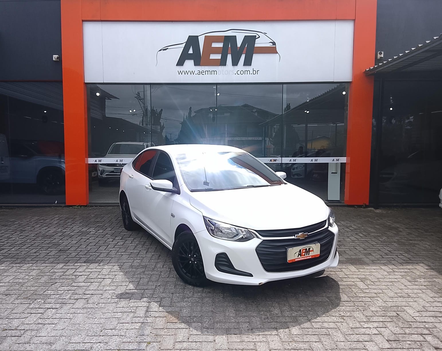 Chevrolet Onix Hatch LT 1.0 12V Tb Flex 5P Mec. - foto 3
