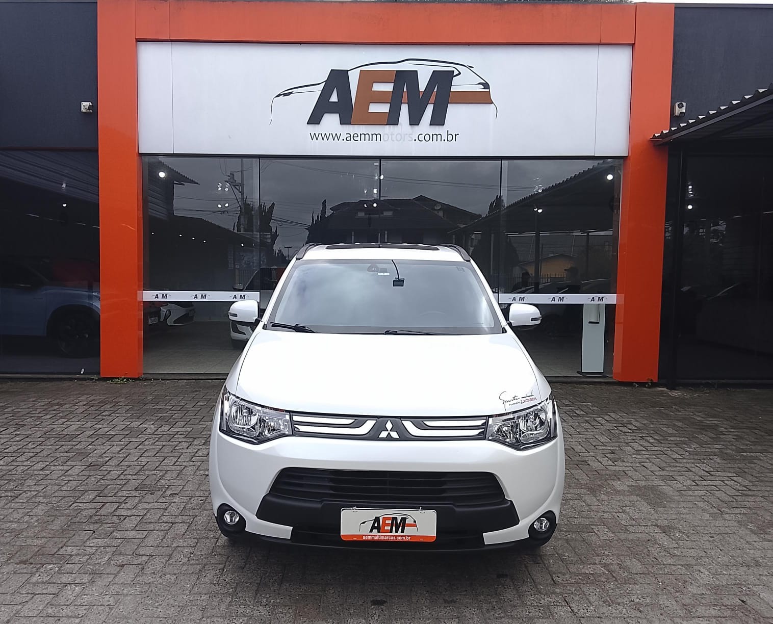 Mitsubishi Outlander 2.0 16V 160cv Aut. - foto 2