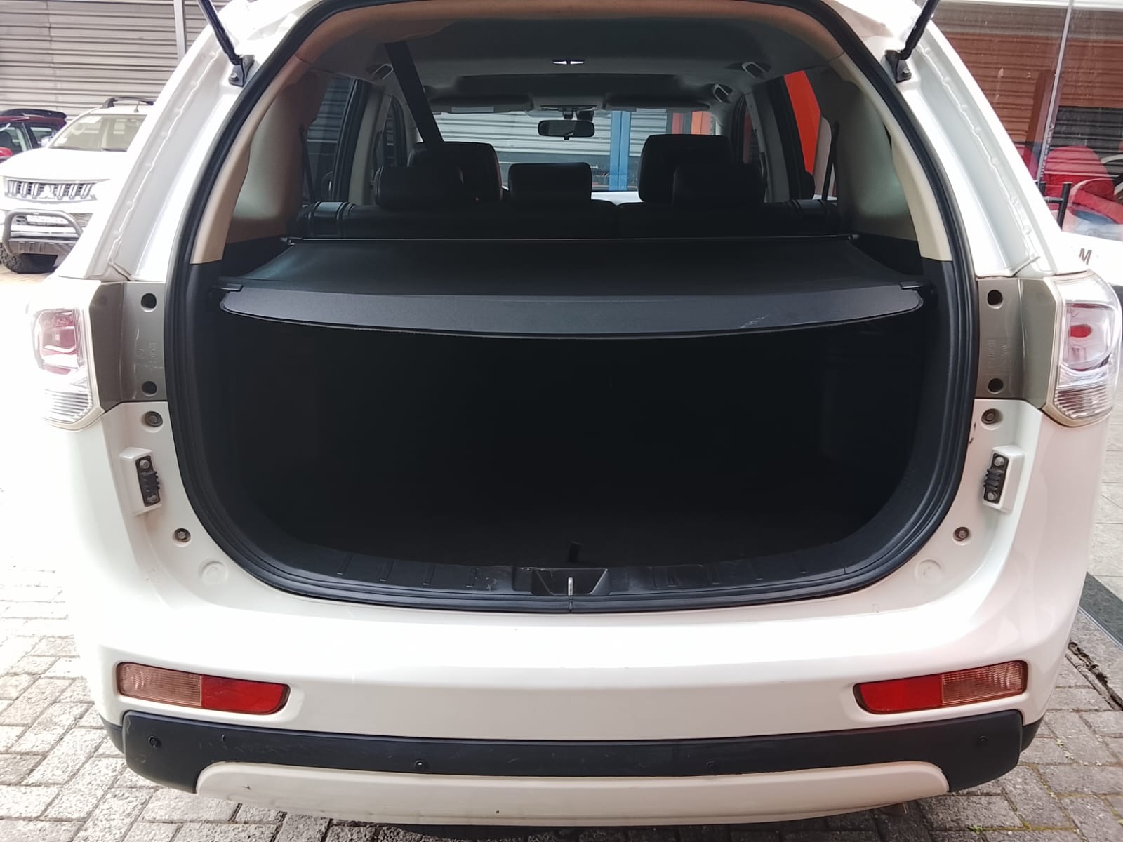 Mitsubishi Outlander 2.0 16V 160cv Aut. - foto 20