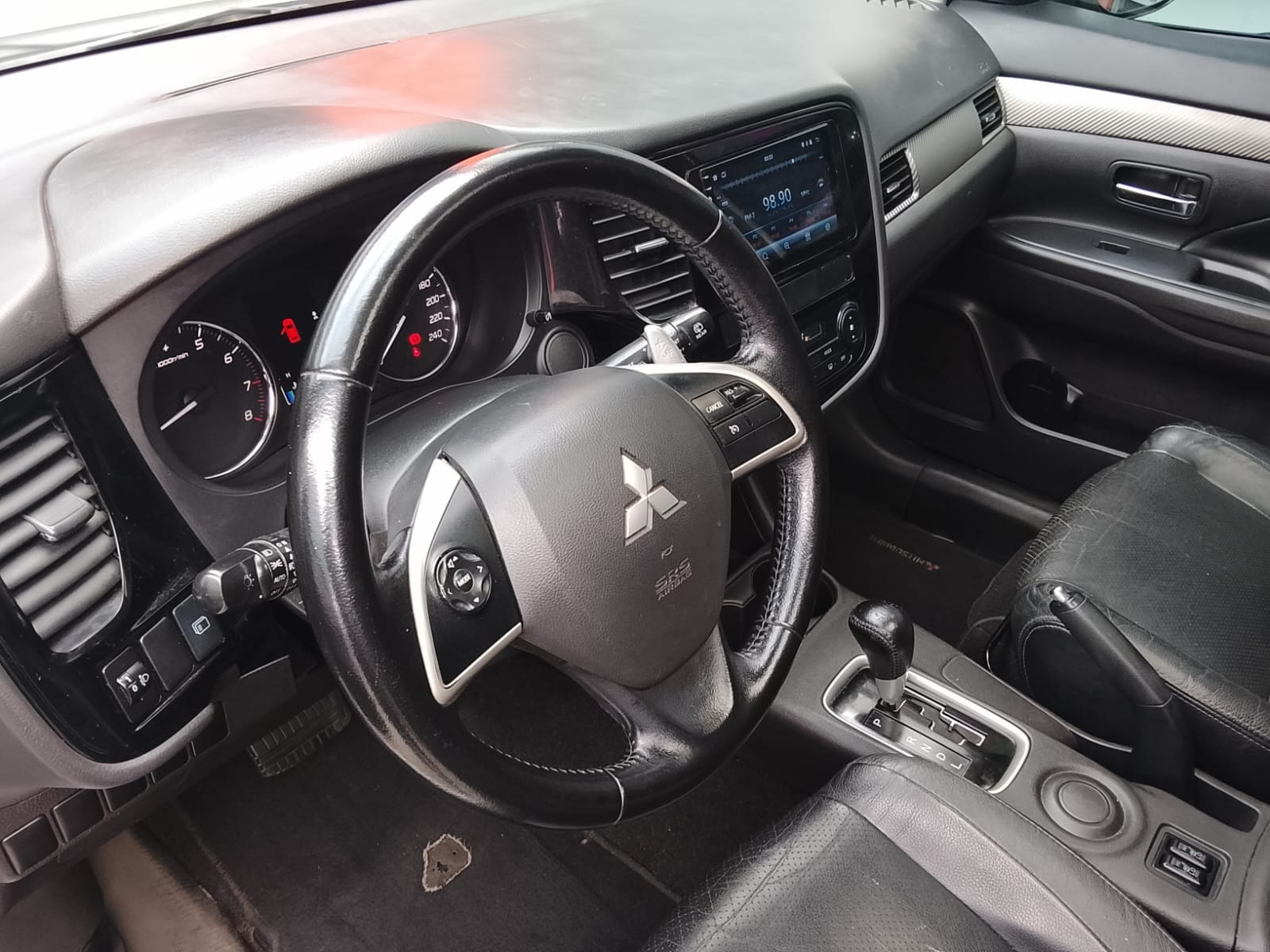 Mitsubishi Outlander 2.0 16V 160cv Aut. - foto 7