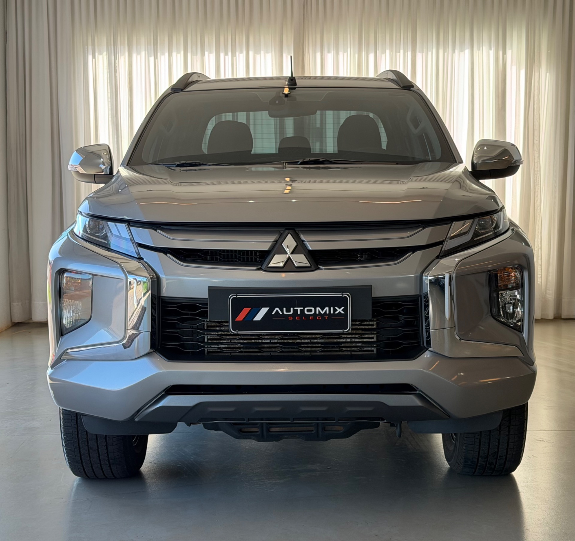 Mitsubishi Triton Sport Hpe 2.4 Cd Diesel Aut. - foto 2