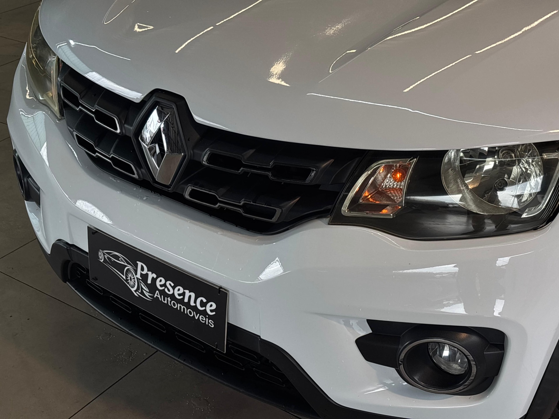 Renault Kwid Intense 1.0 Flex 12V 5P Mec. - foto 3