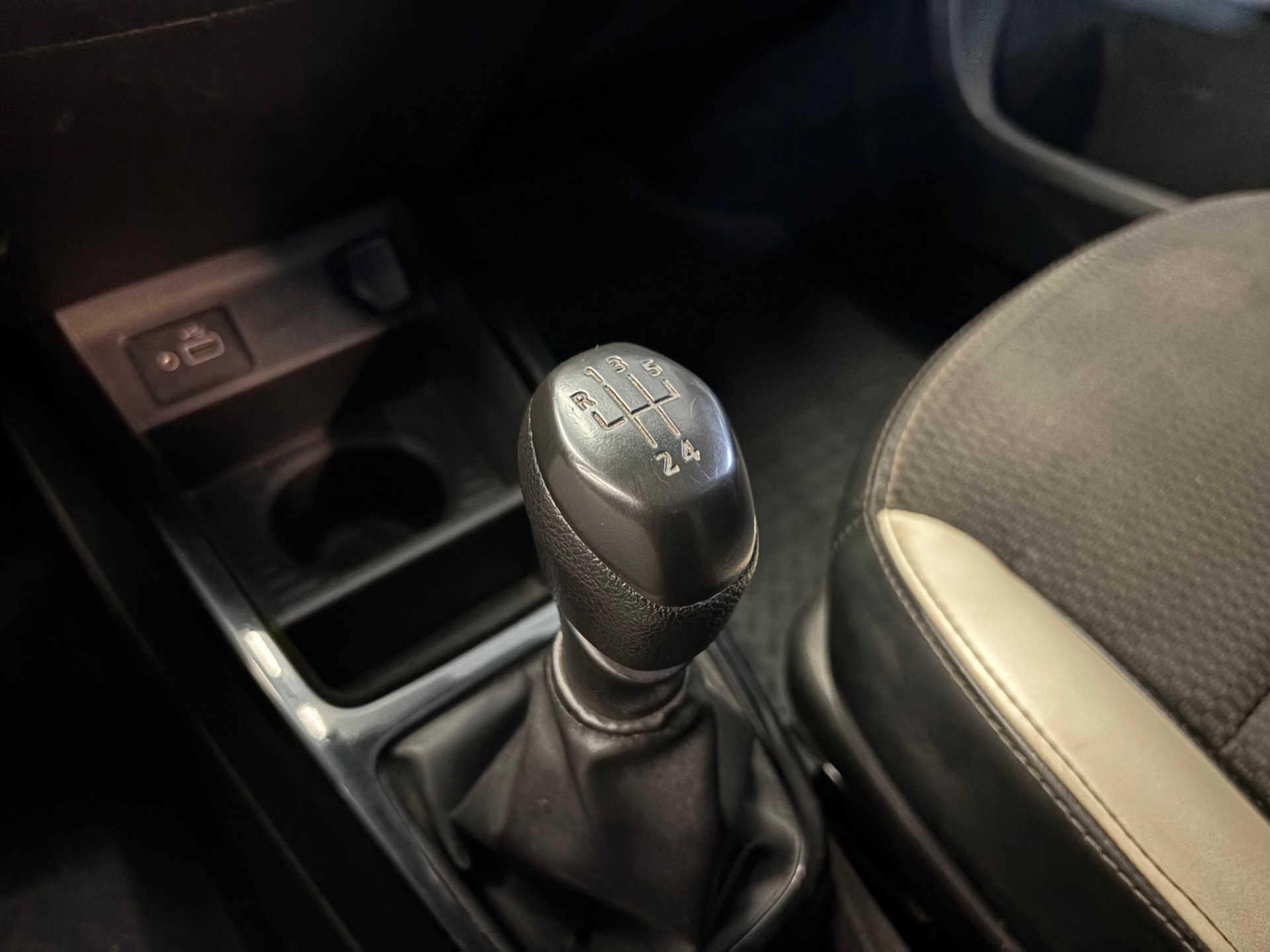 Renault Kwid Intense 1.0 Flex 12V 5P Mec. - foto 8