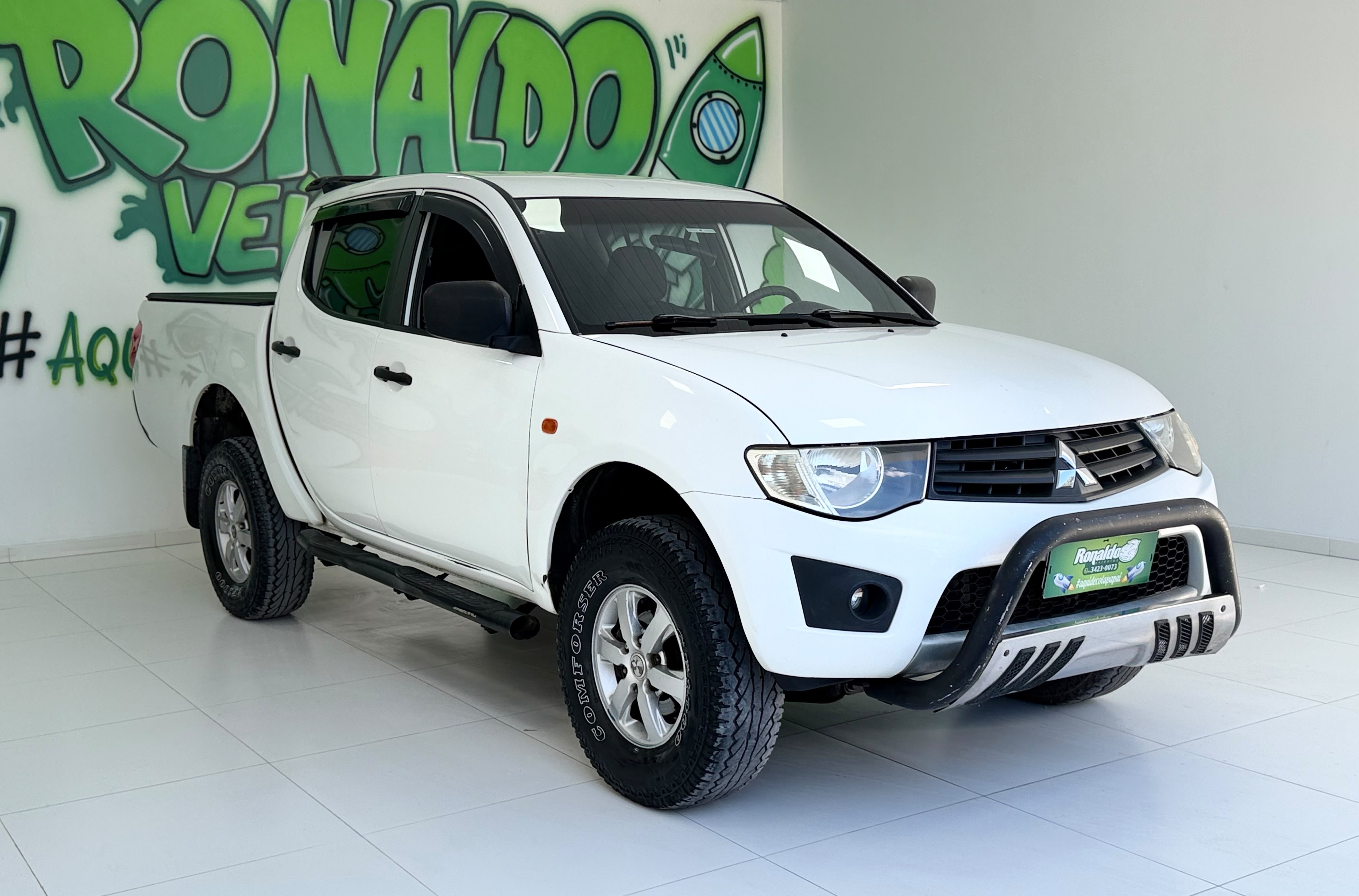 Mitsubishi L200 Triton Glx 3.2 Cd Tb Int.diesel Mec - foto 3