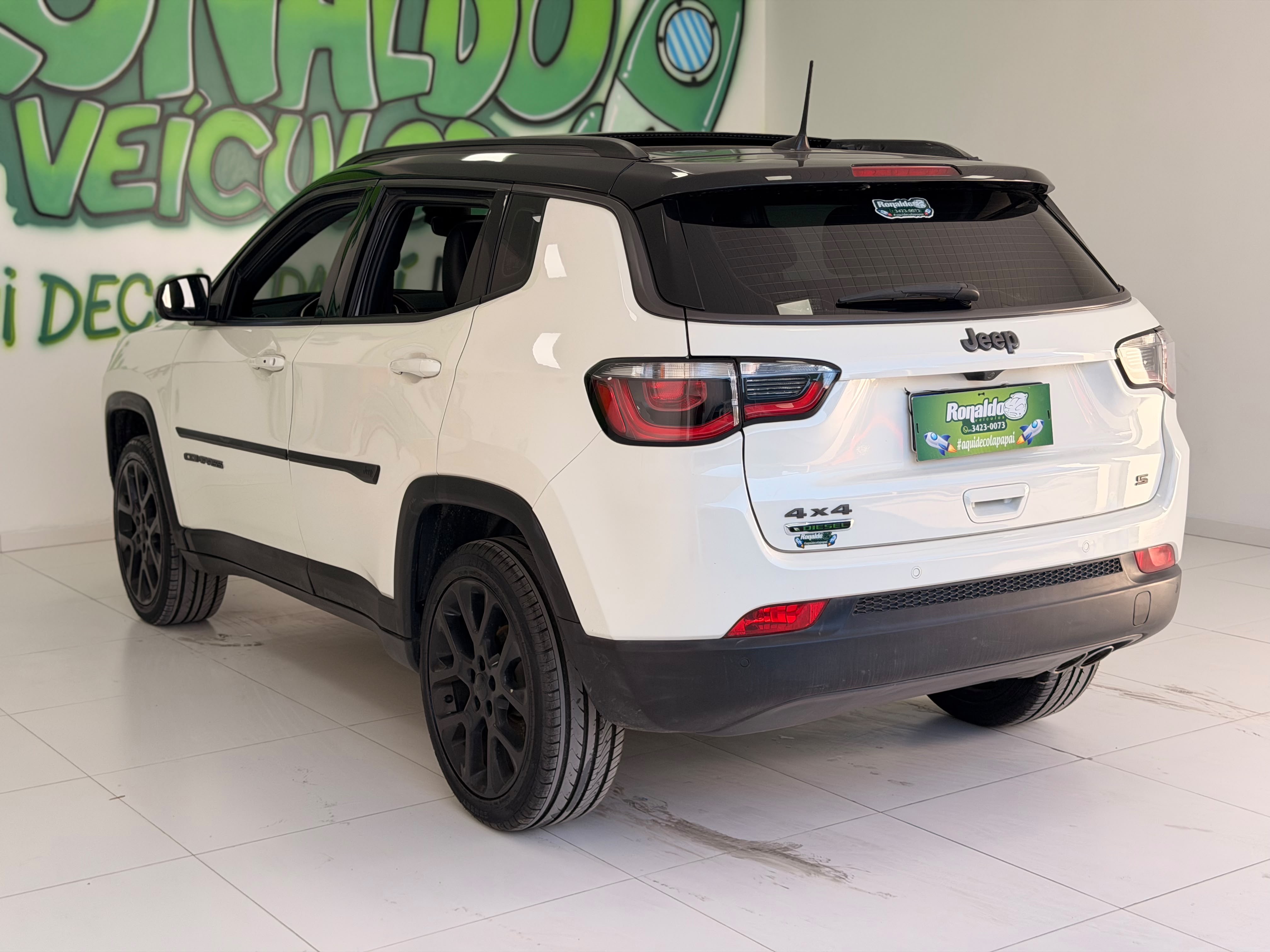 Jeep Compass Limited 2.0 4X4 Diesel 16V Aut. - foto 9