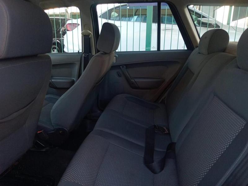 Volkswagen Parati Surf 1.6 Mi Total Flex - foto 7