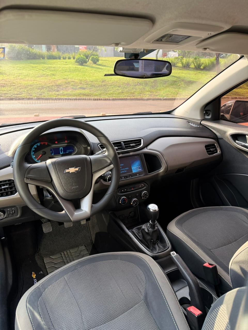Chevrolet Prisma Sed. LT 1.0 8V Flexpower 4P - foto 4