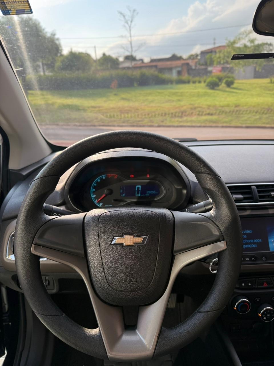 Chevrolet Prisma Sed. LT 1.0 8V Flexpower 4P - foto 5