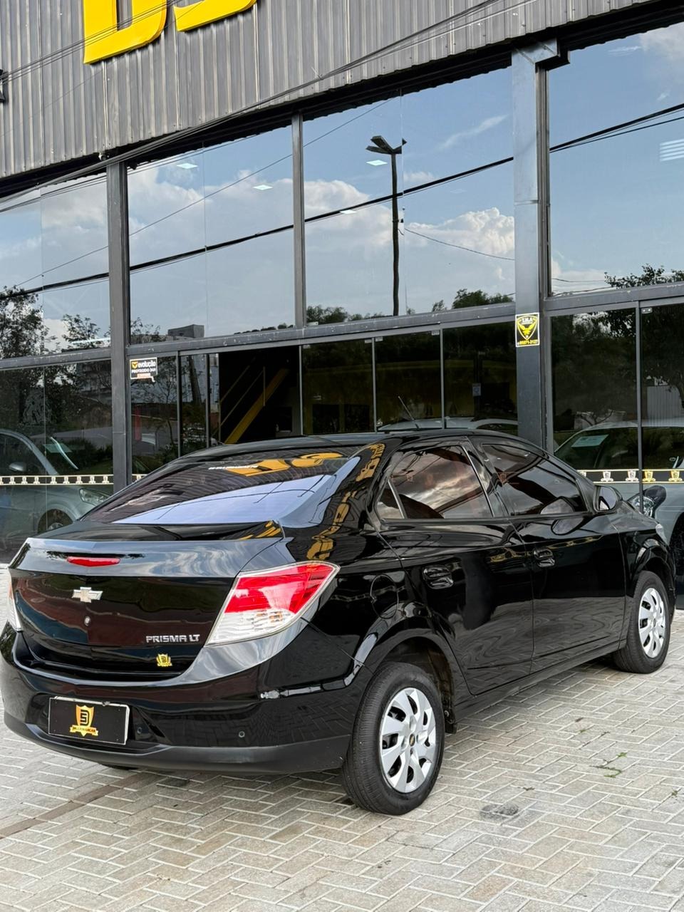 Chevrolet Prisma Sed. LT 1.0 8V Flexpower 4P - foto 9