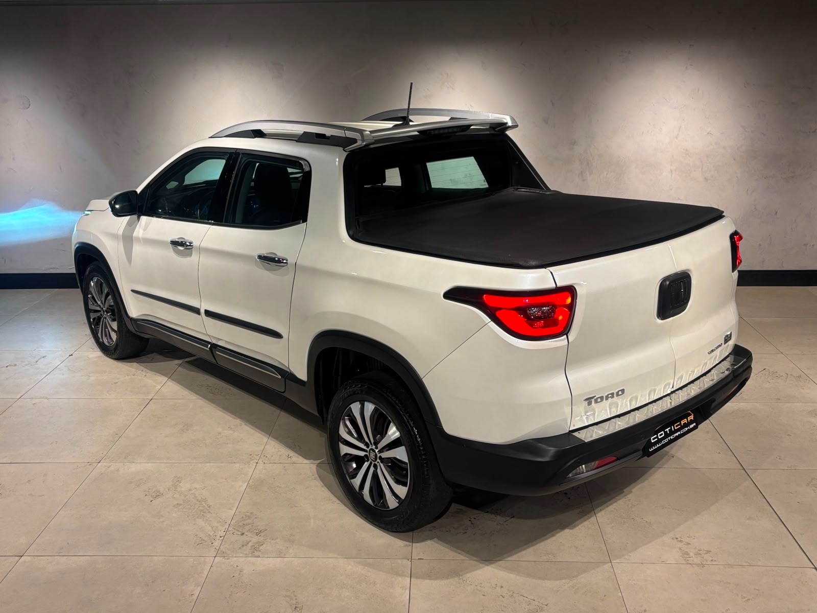Fiat Toro Volcano 2.0 16V 4X4 Tb Diesel Aut. - foto 4
