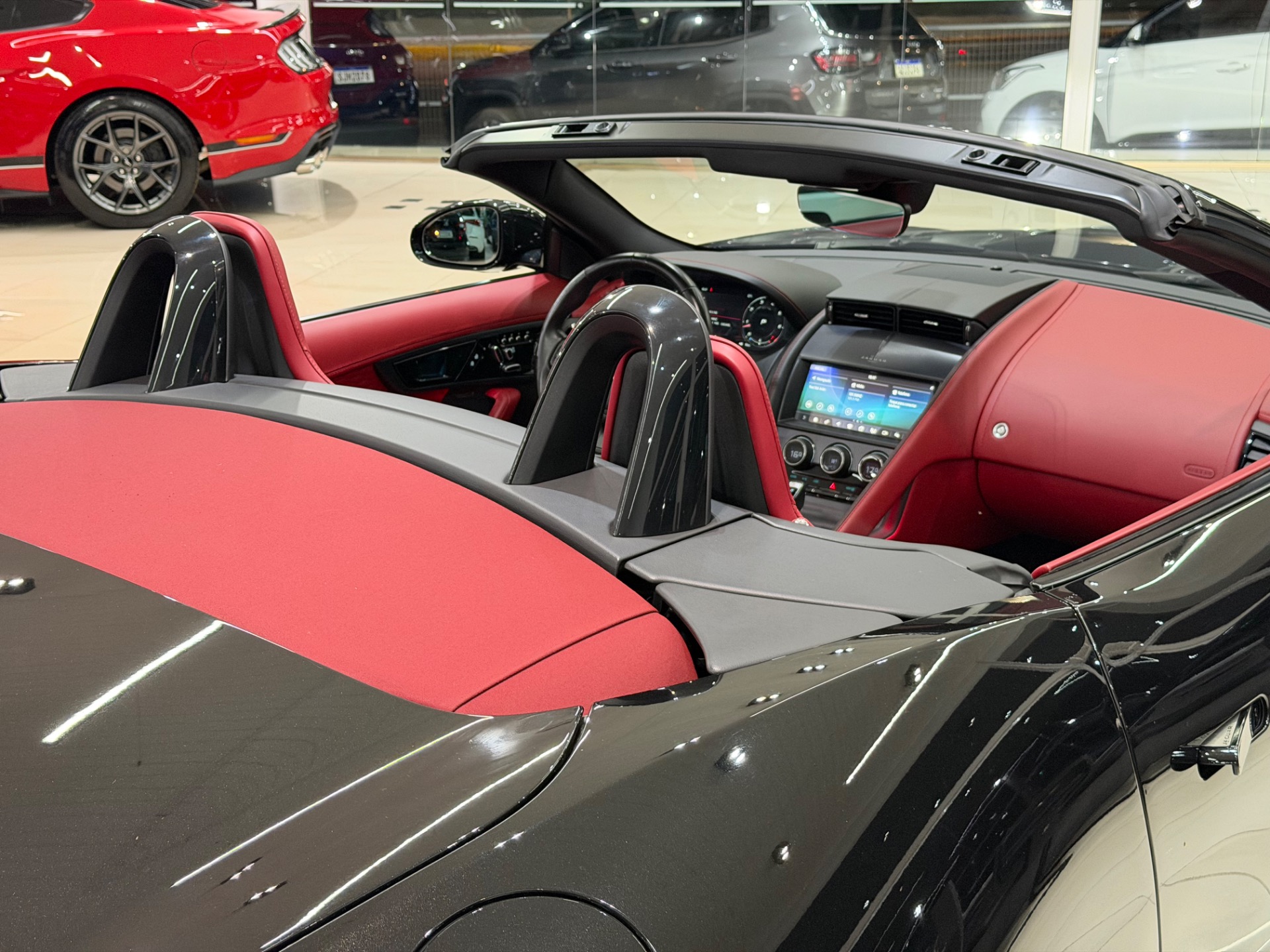 Jaguar F-Type 2.0 R Dyn.black Cabriolet Ed.esp. - foto 16