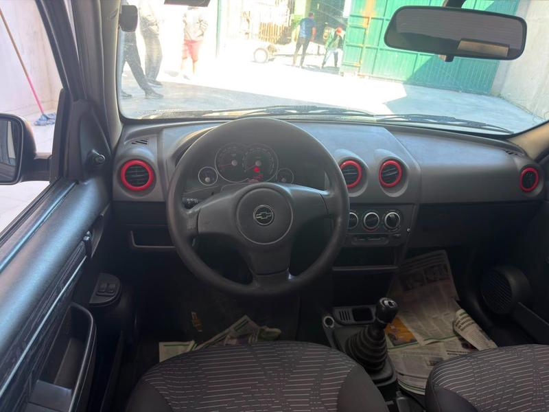 Chevrolet Prisma Sed. Maxx 1.0 8V Flexpower 4P - foto 6