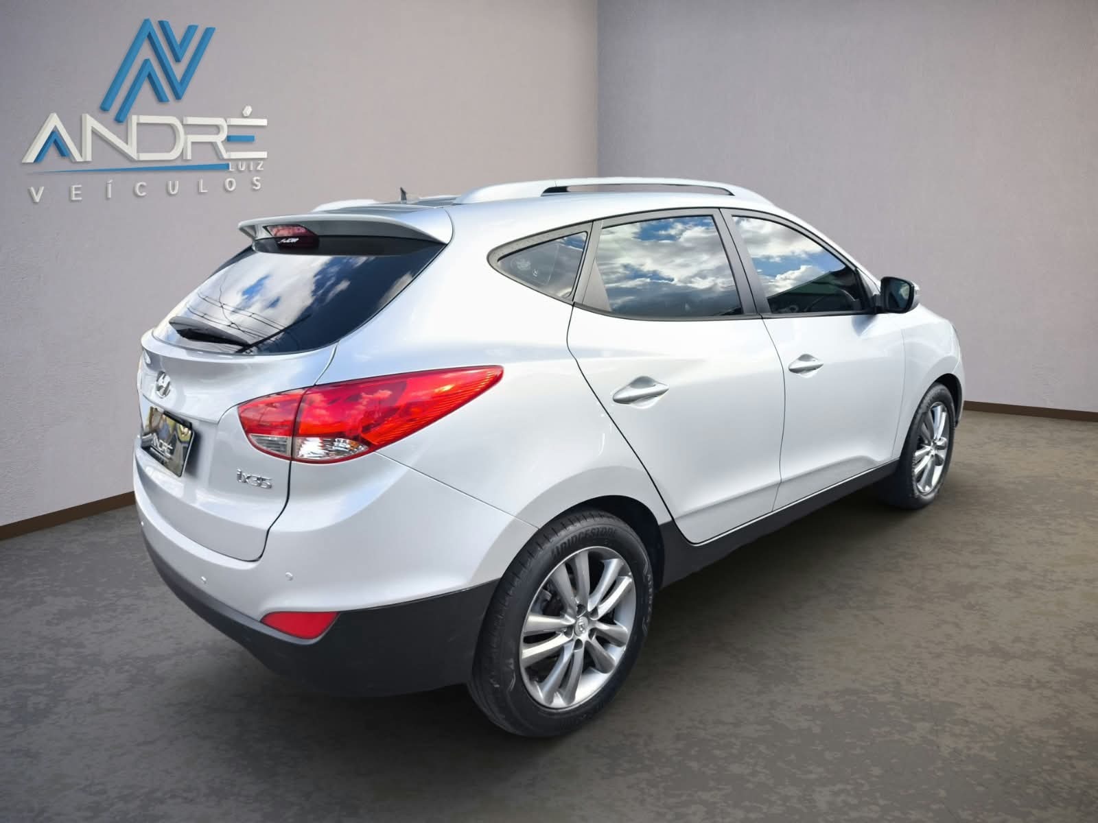 Hyundai ix35 2.0 16V 170cv 2wd 4wd Aut. - foto 3