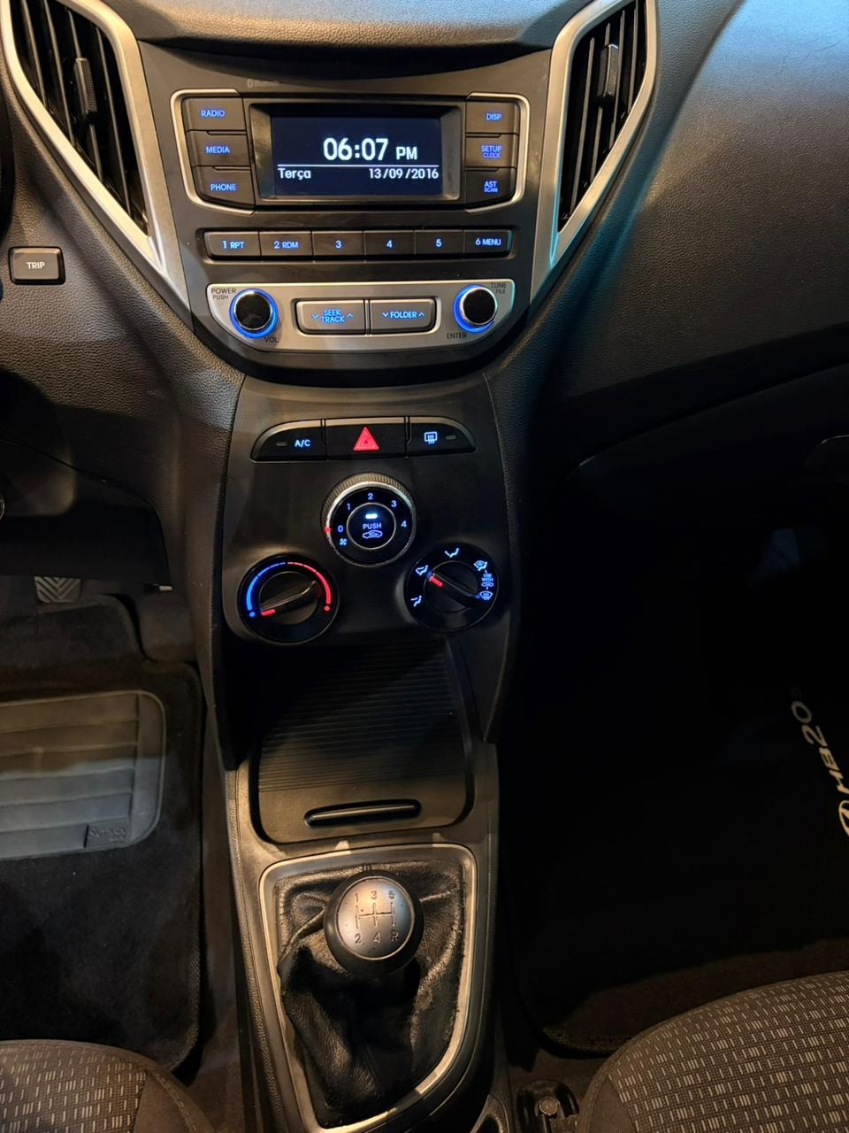 Hyundai HB20 Comf. C.plus C.style 1.0 Flex 12V - foto 7