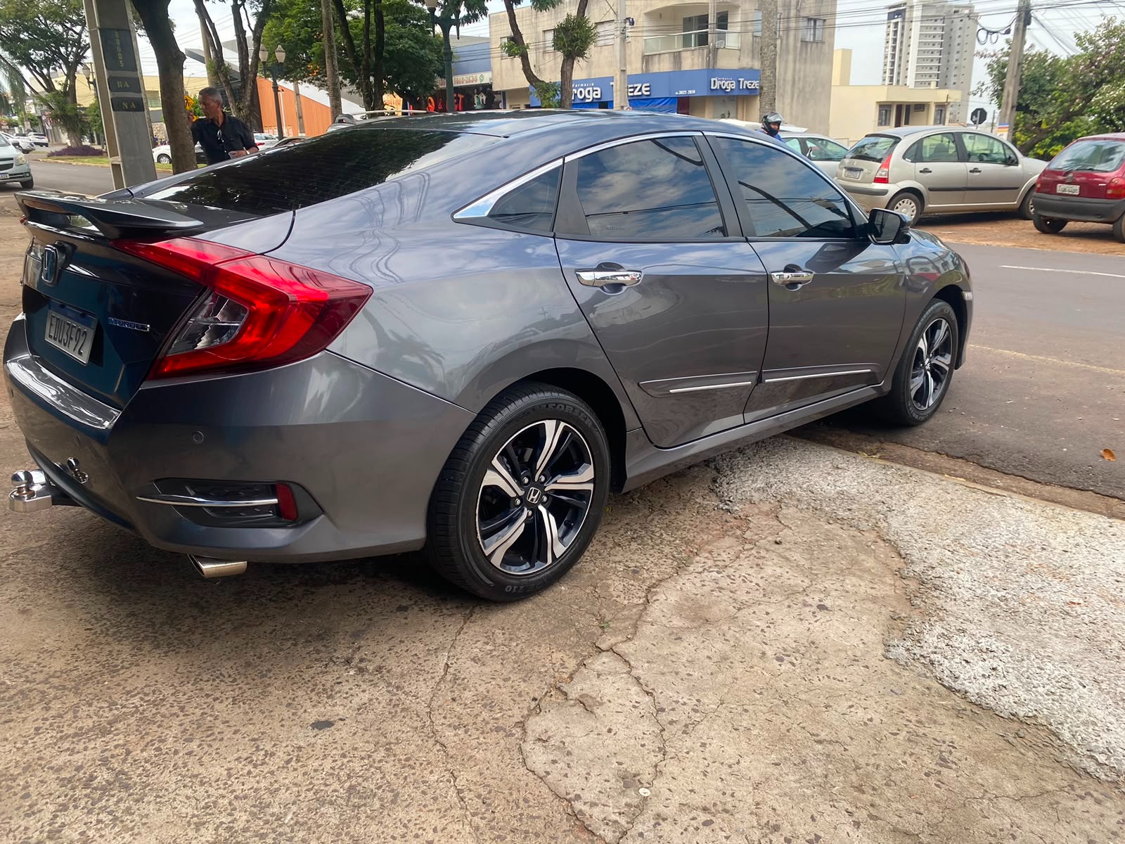Honda Civic Sedan Touring 1.5 Turbo 16V Aut.4p - foto 3