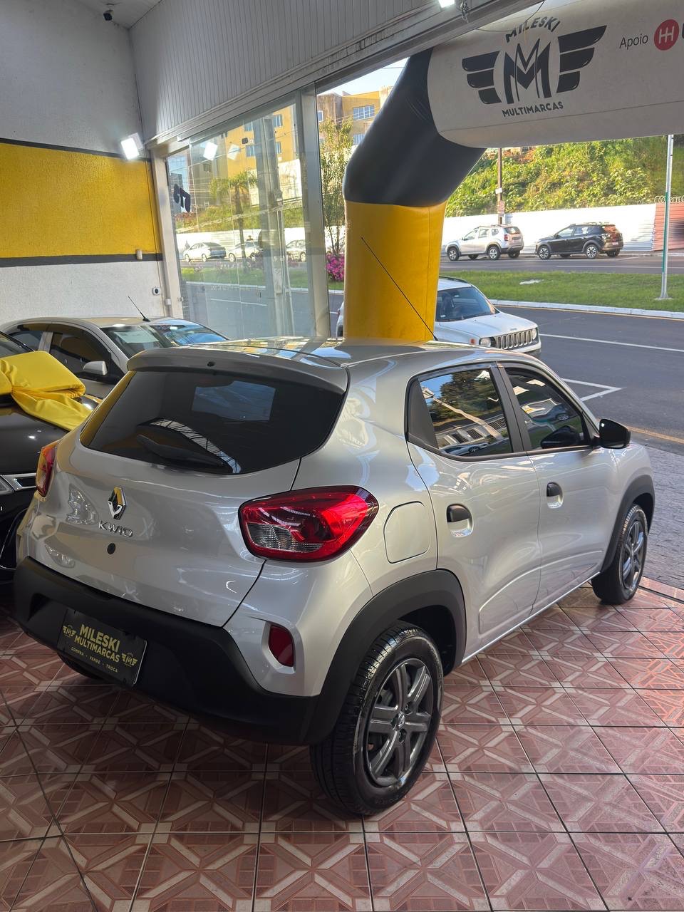 Renault Kwid Zen 1.0 Flex 12V 5P Mec. - foto 8