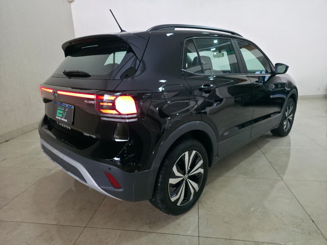 Volkswagen T-Cross 200 TSI 1.0 Flex 12V 5P Aut. - foto 4