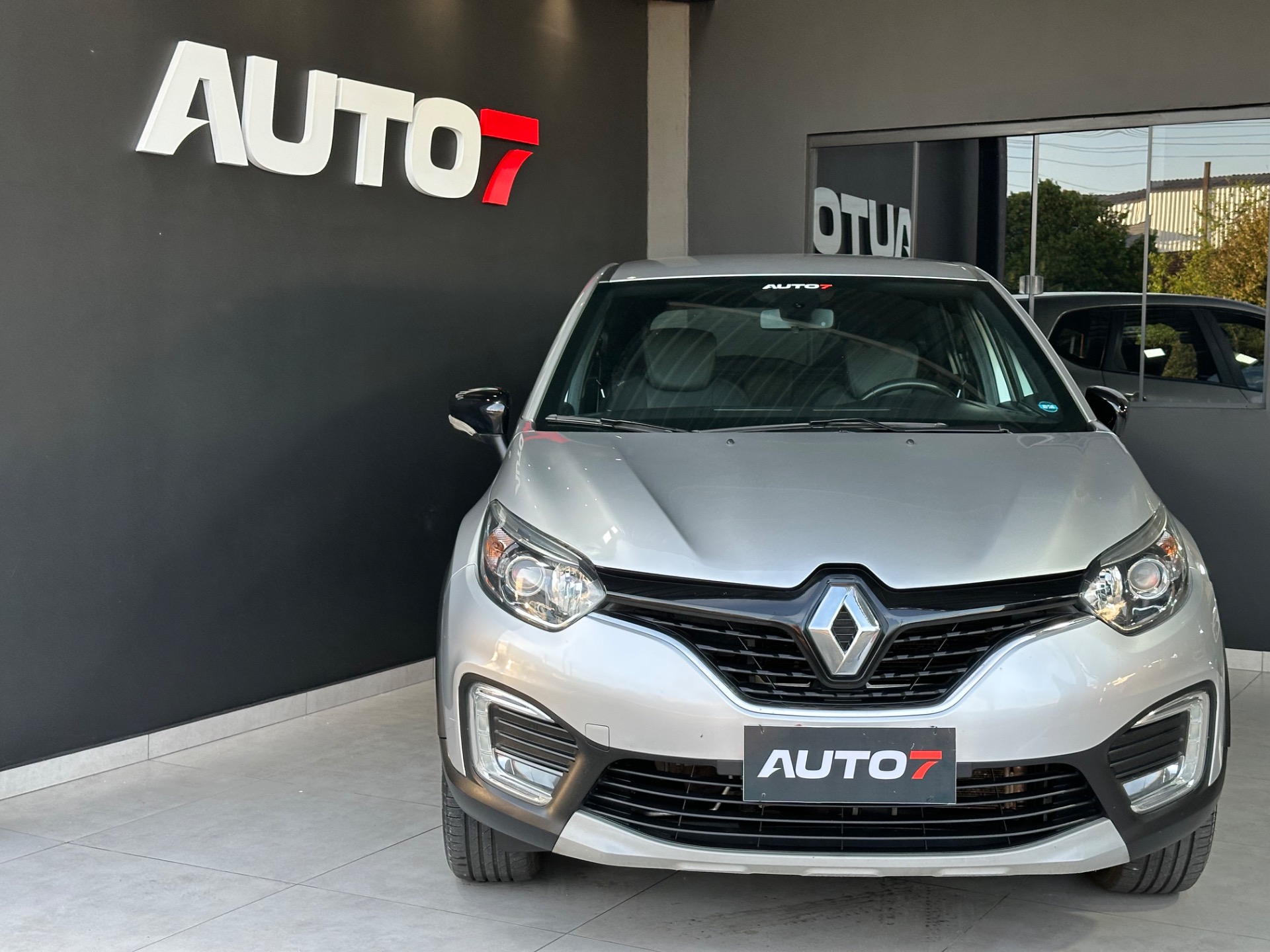 Renault Captur Intense 2.0 16V Flex 5P Aut. - foto 10