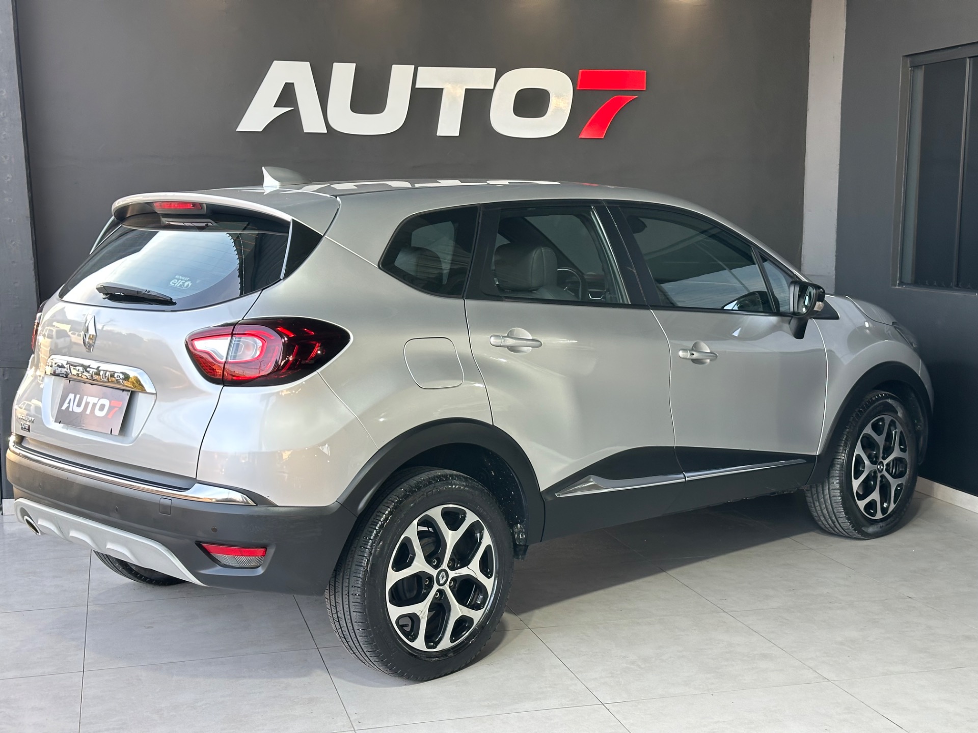 Renault Captur Intense 2.0 16V Flex 5P Aut. - foto 14