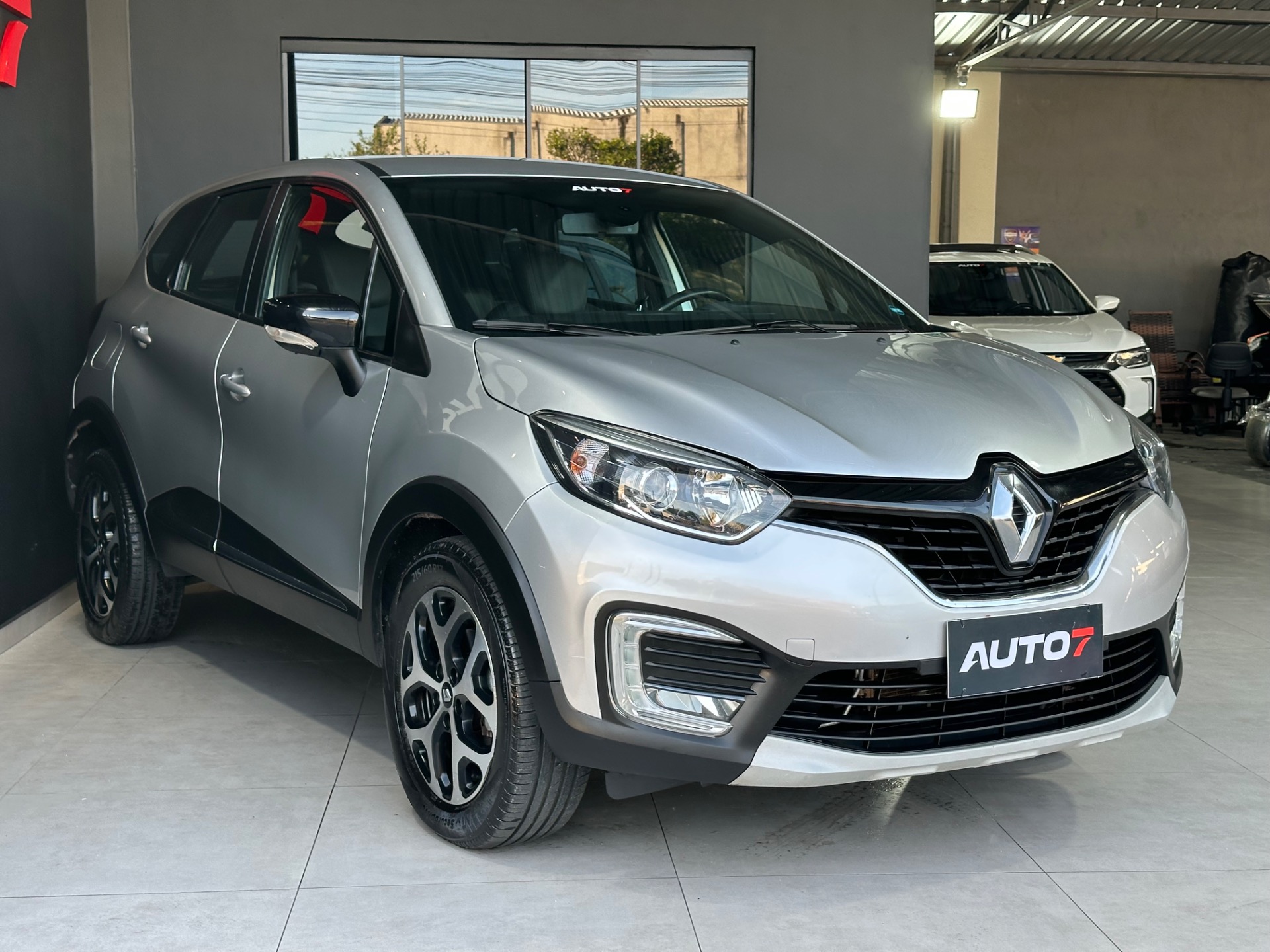Renault Captur Intense 2.0 16V Flex 5P Aut. - foto 7