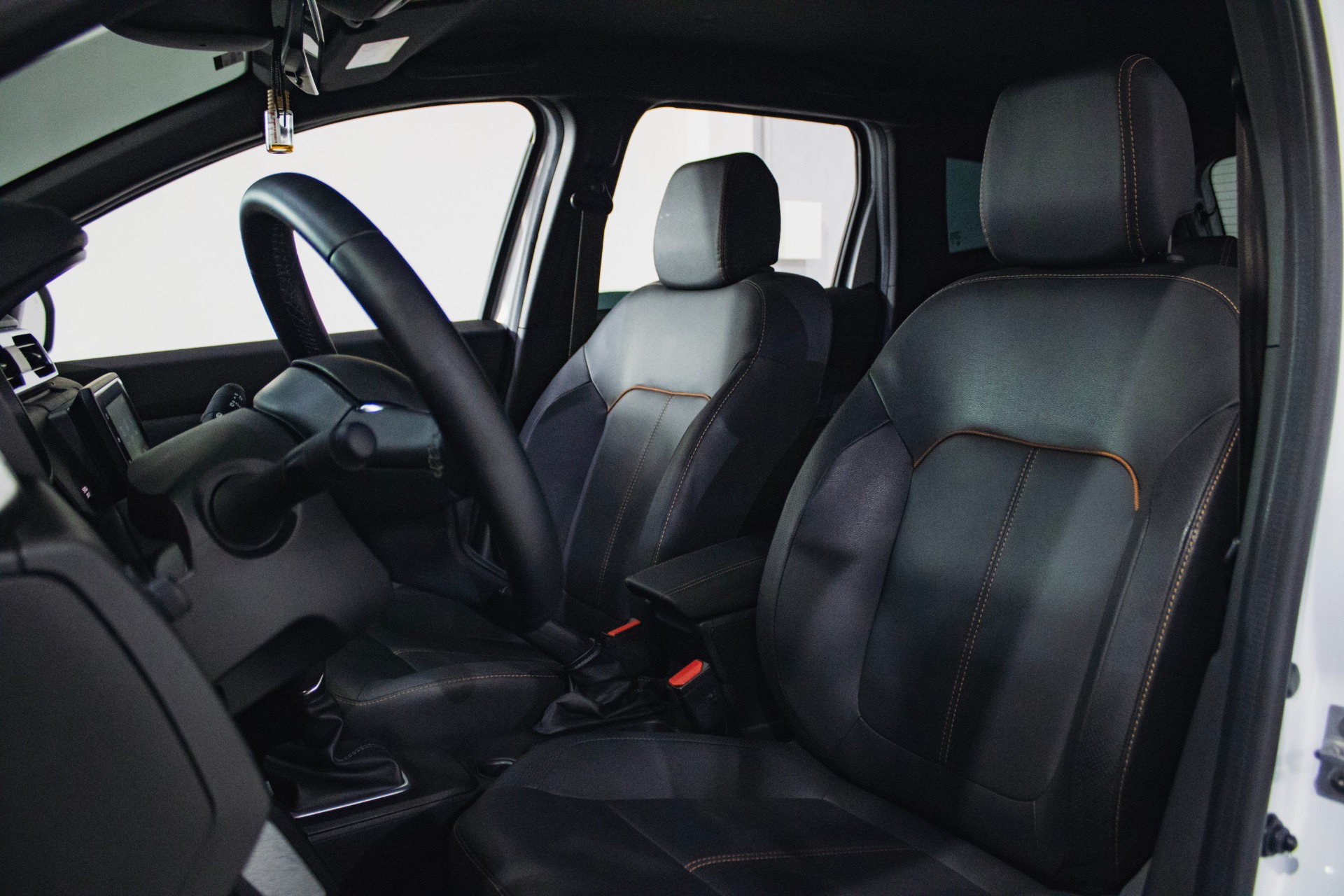 Renault Duster Iconic Plus 1.3 Tb 16V Flex Aut. - foto 16