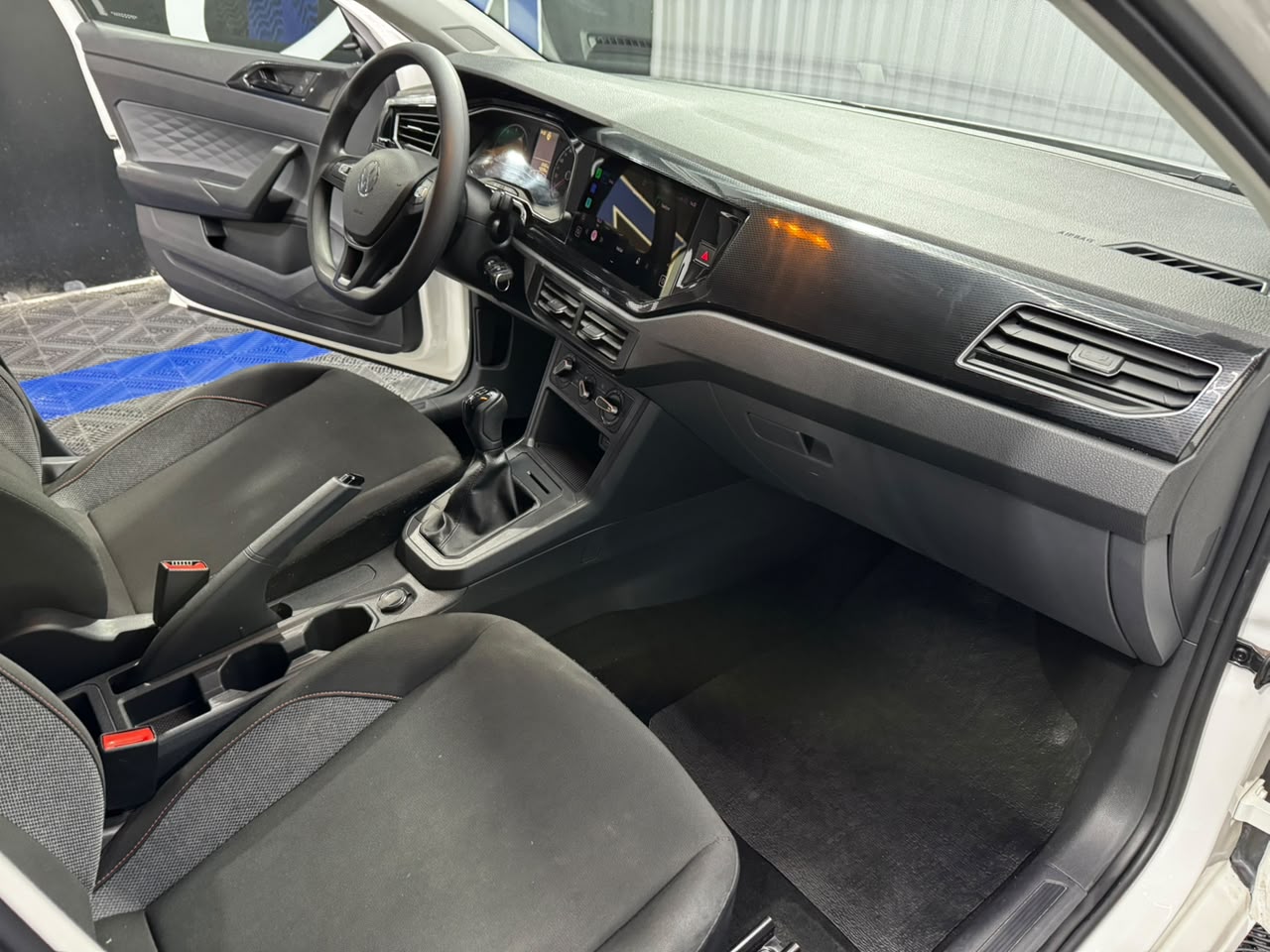 Volkswagen Polo Track 1.0 Flex 12V 5P - foto 11