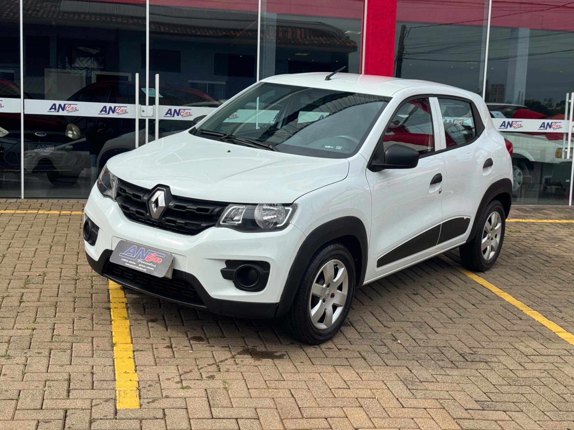 Renault Kwid Zen 1.0 Flex 12V 5P Mec. - foto 3