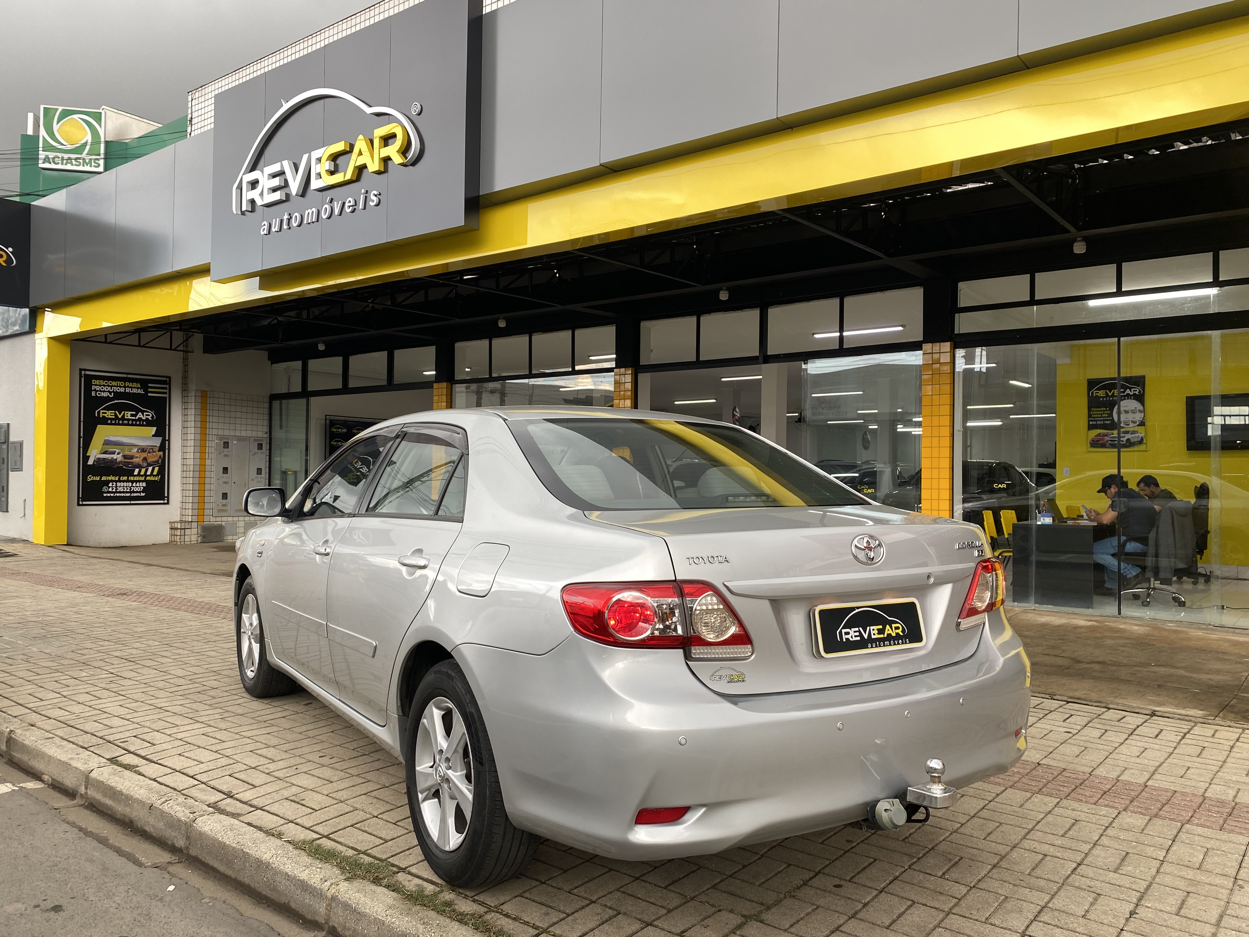 Toyota Corolla GLi 1.8 Flex 16V Aut. - foto 2
