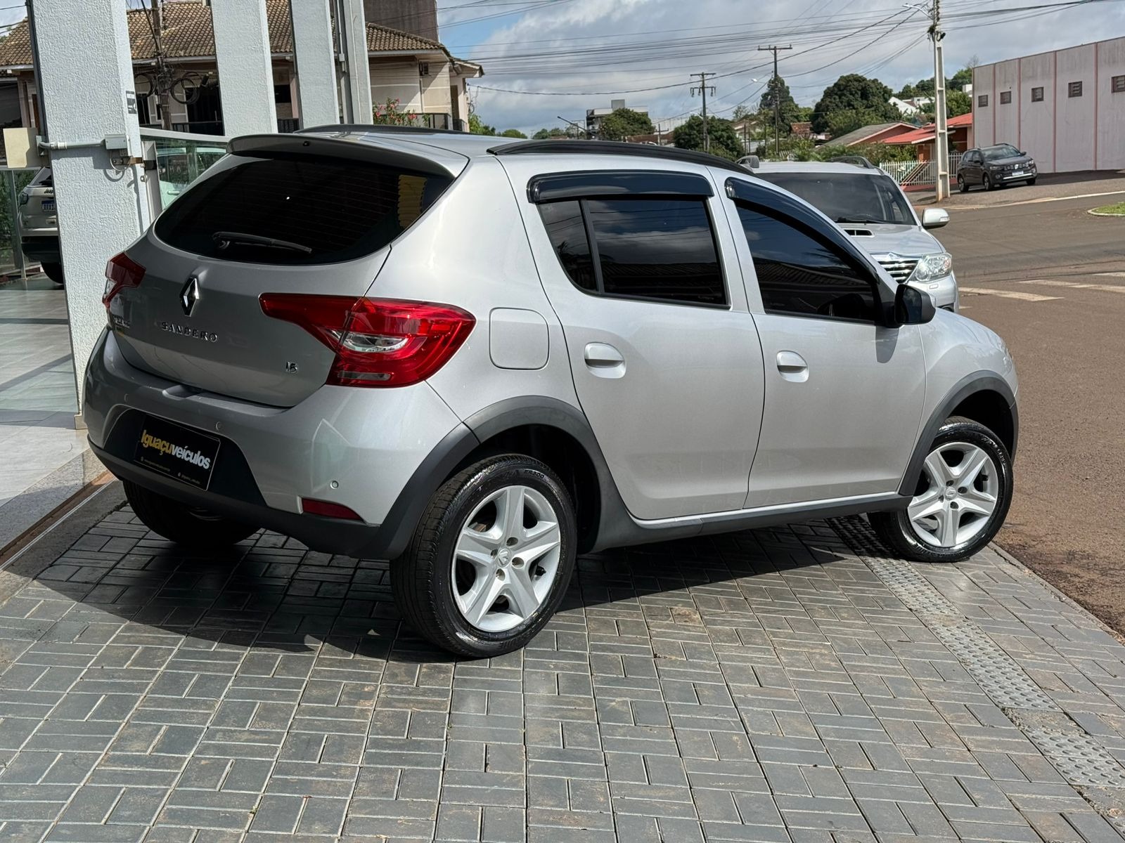 Renault Sandero Zen Flex 1.6 16V 5P Aut. - foto 5