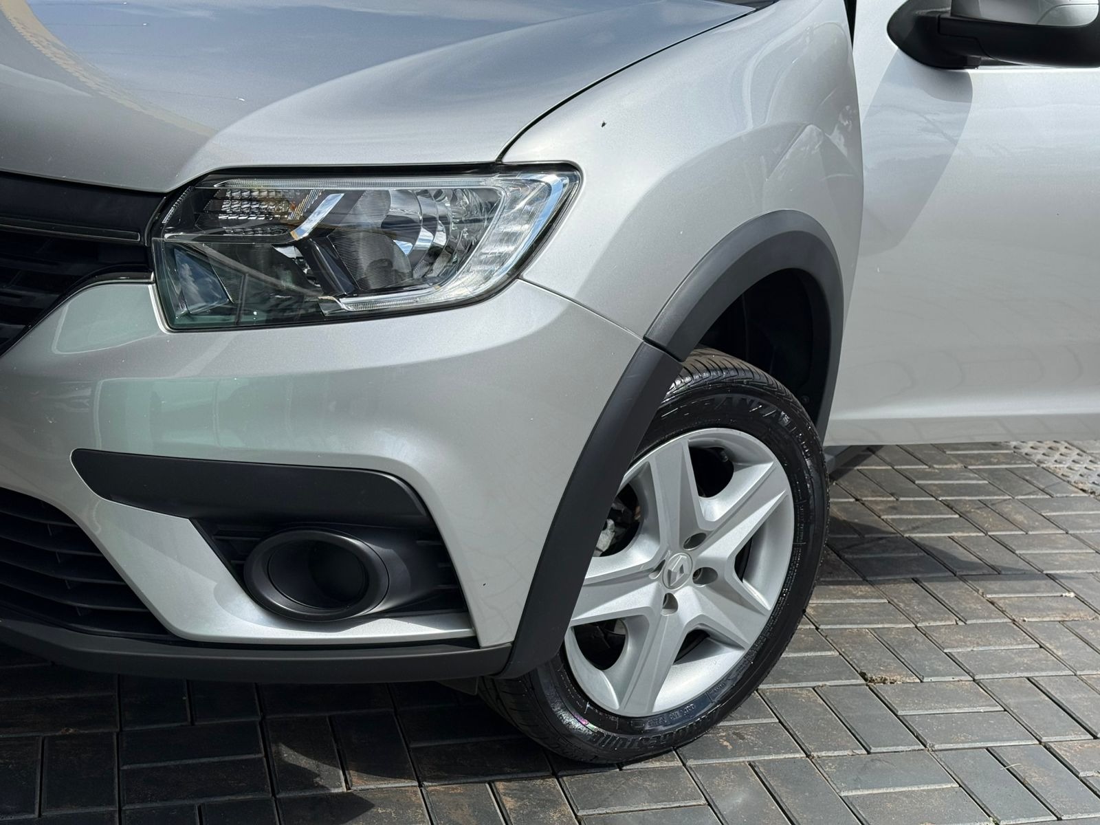 Renault Sandero Zen Flex 1.6 16V 5P Aut. - foto 9