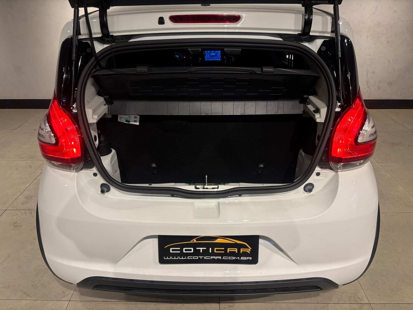 Fiat Mobi Like 1.0 Fire Flex 5p. - foto 7