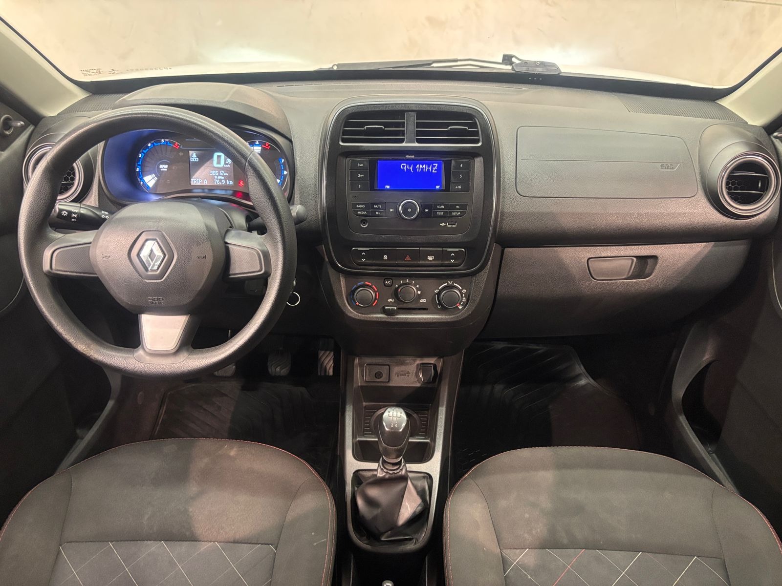 Renault Kwid Zen 1.0 Flex 12V 5P Mec. - foto 9