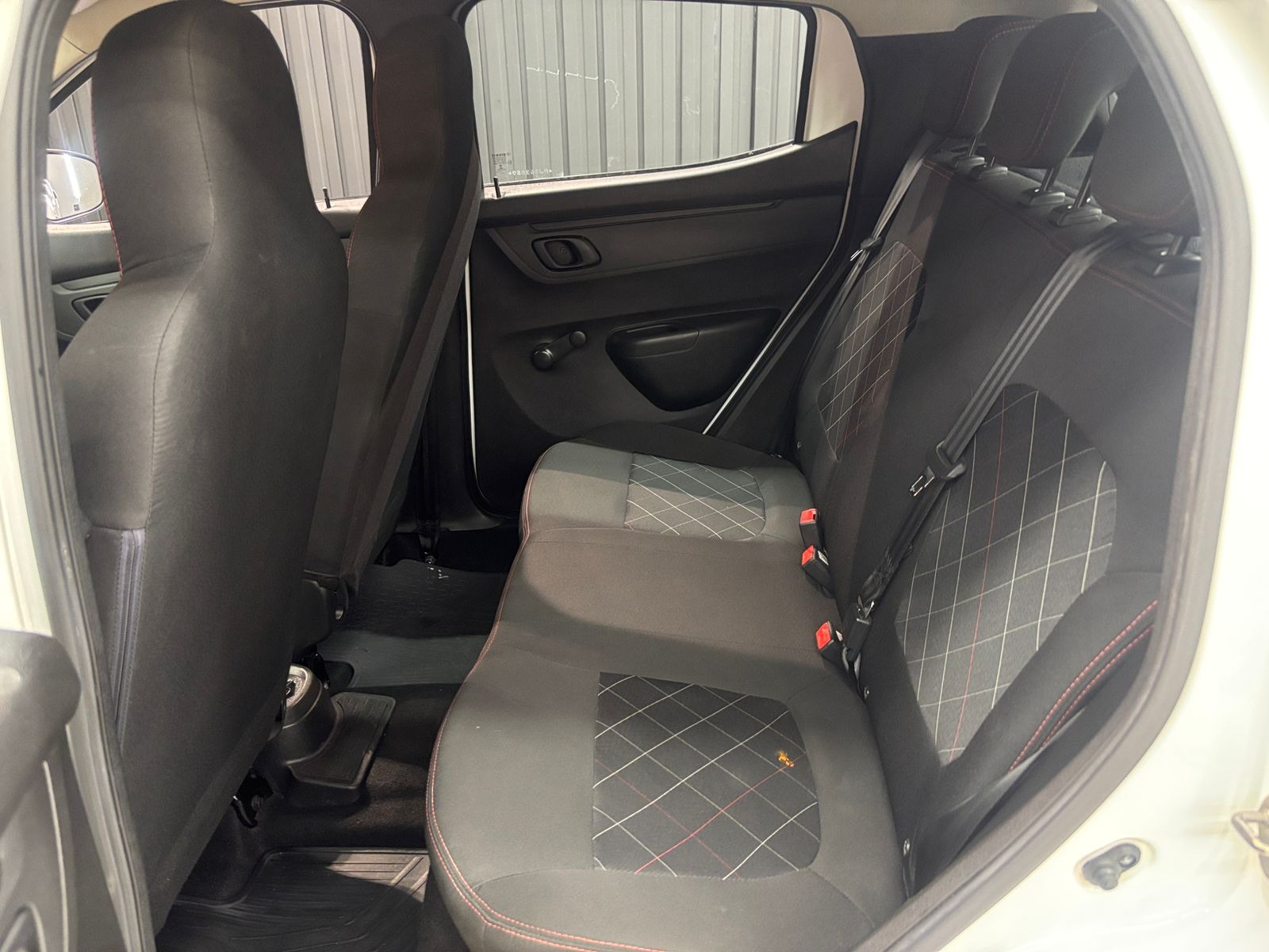 Renault Kwid Zen 1.0 Flex 12V 5P Mec. - foto 16