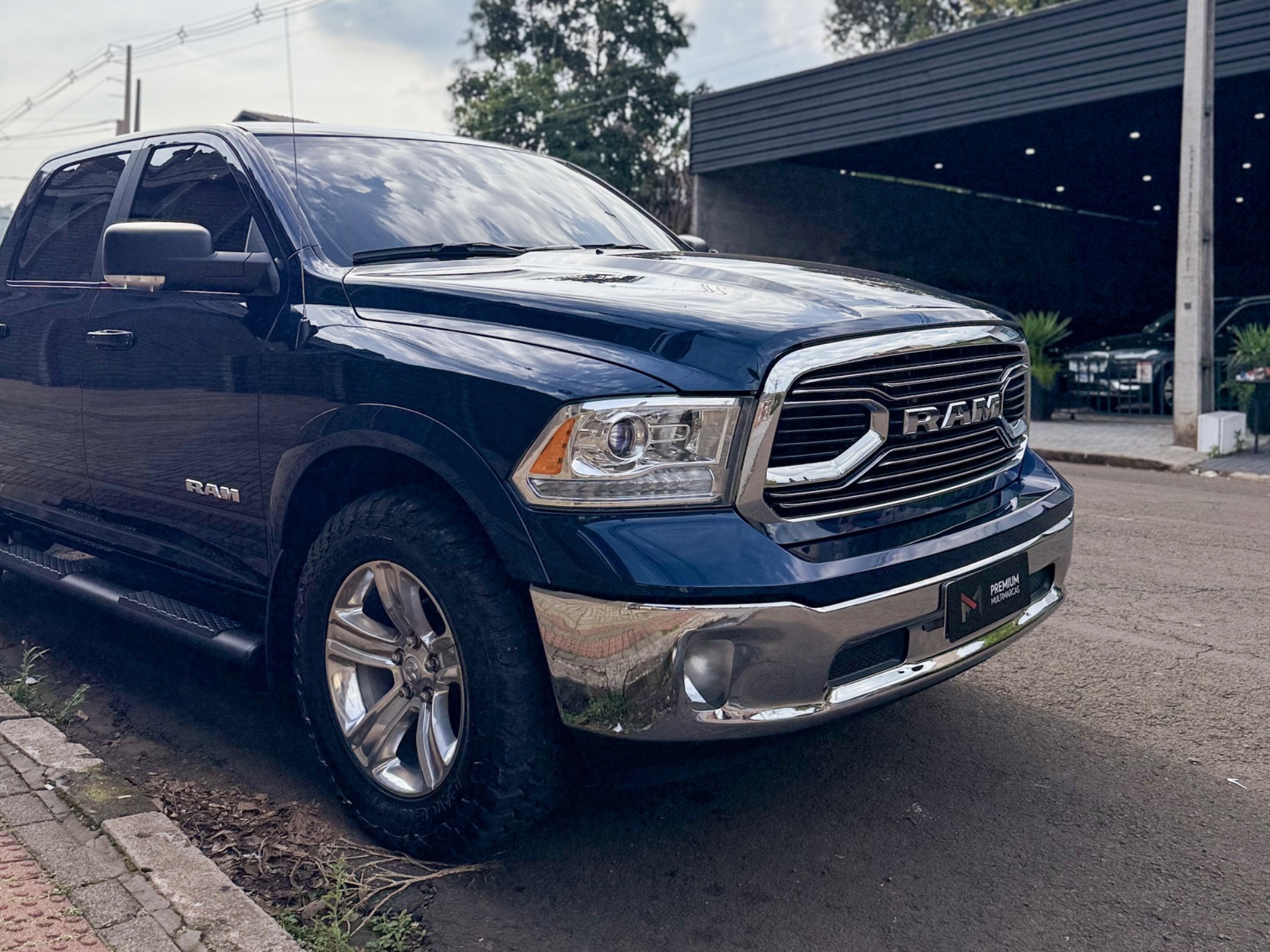 Ram Classic Laramie 5.7 Cd V8 4X4 Aut. - foto 9