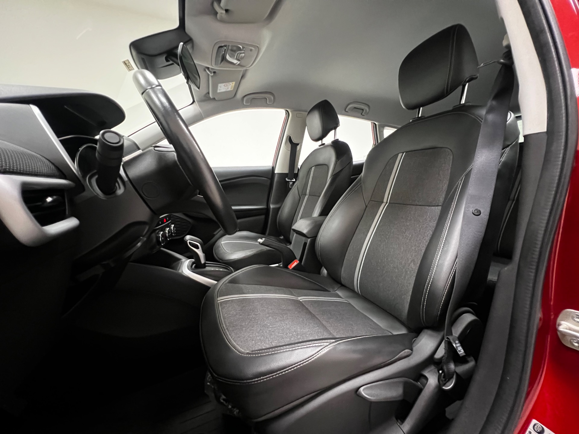 Chevrolet Tracker LTZ 1.0 Turbo 12V Flex Aut. - foto 7