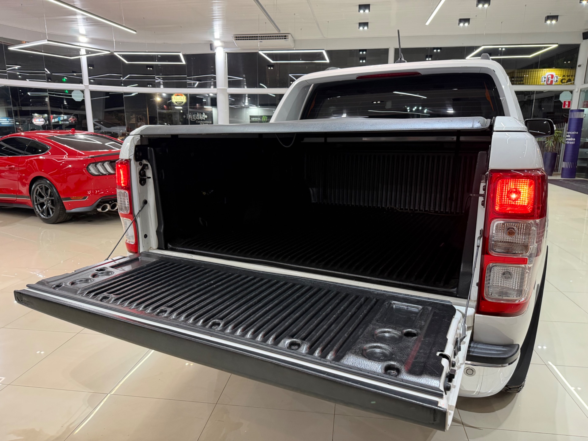 Ford Ranger Limited 3.2 4X4 Cd Diesel Aut. - foto 9