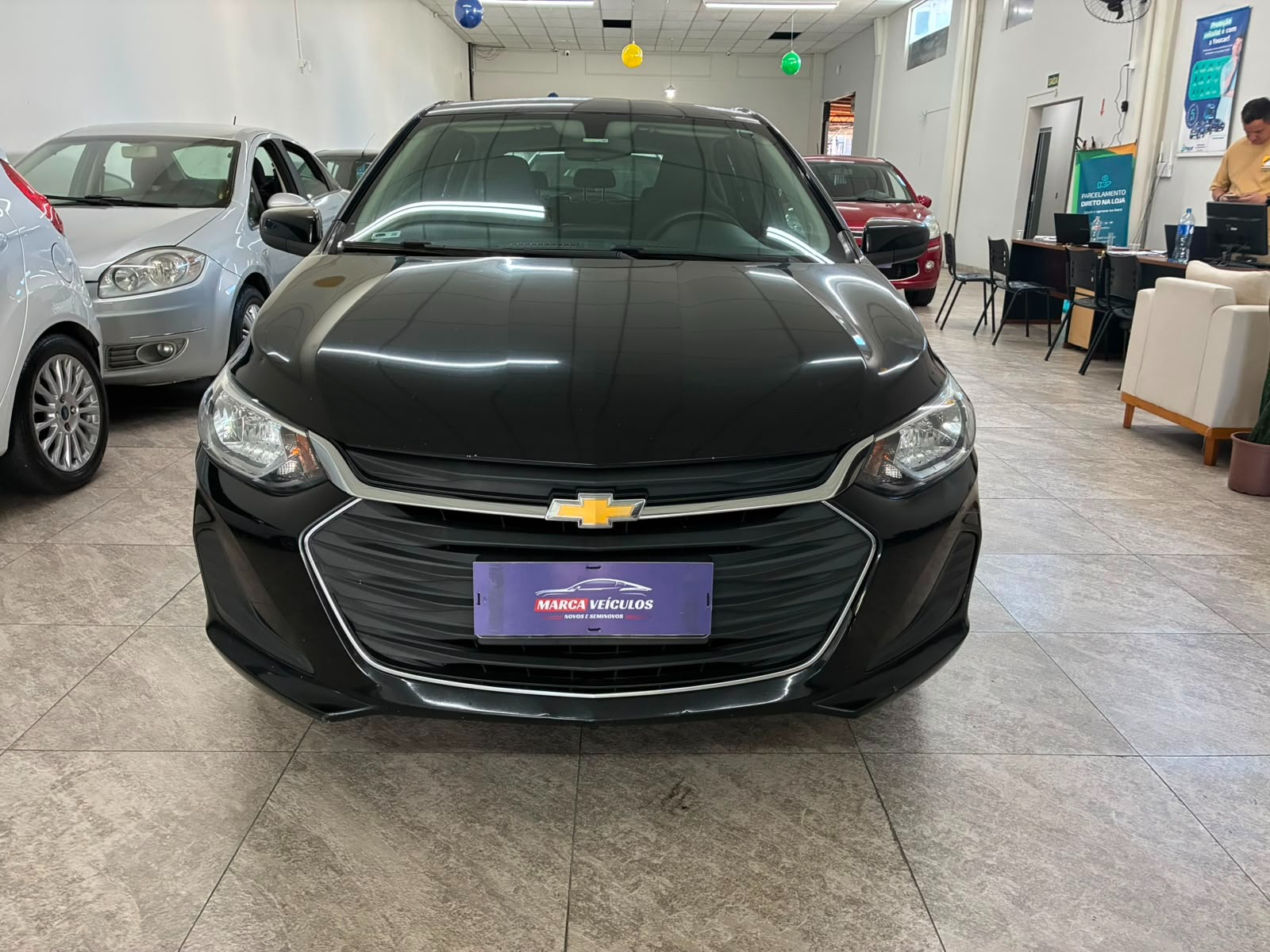 Chevrolet Onix Hatch LT 1.0 12V Flex 5P Mec. - foto 3