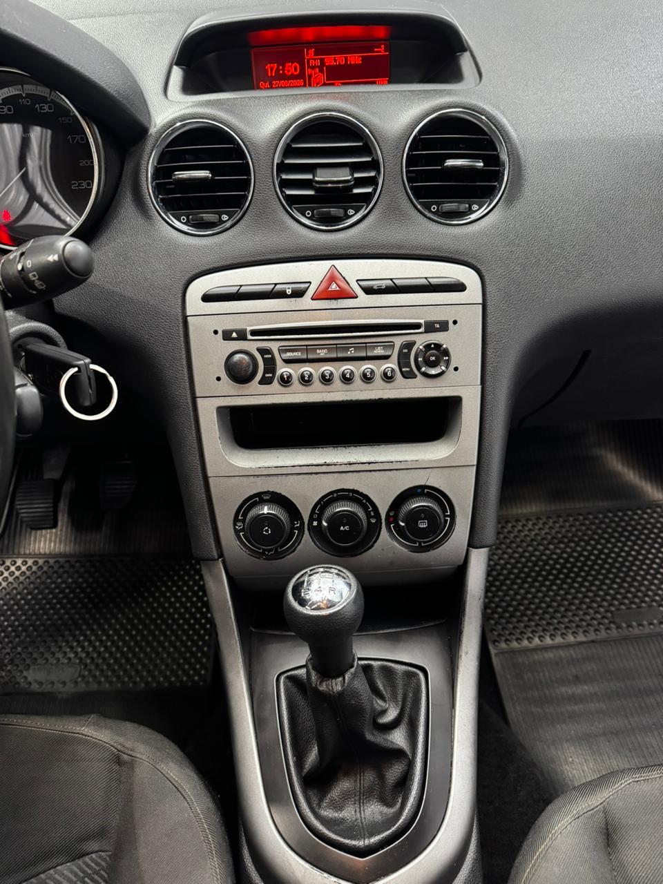 Peugeot 308 Active 1.6 Flex 16V 5P Mec. - foto 14