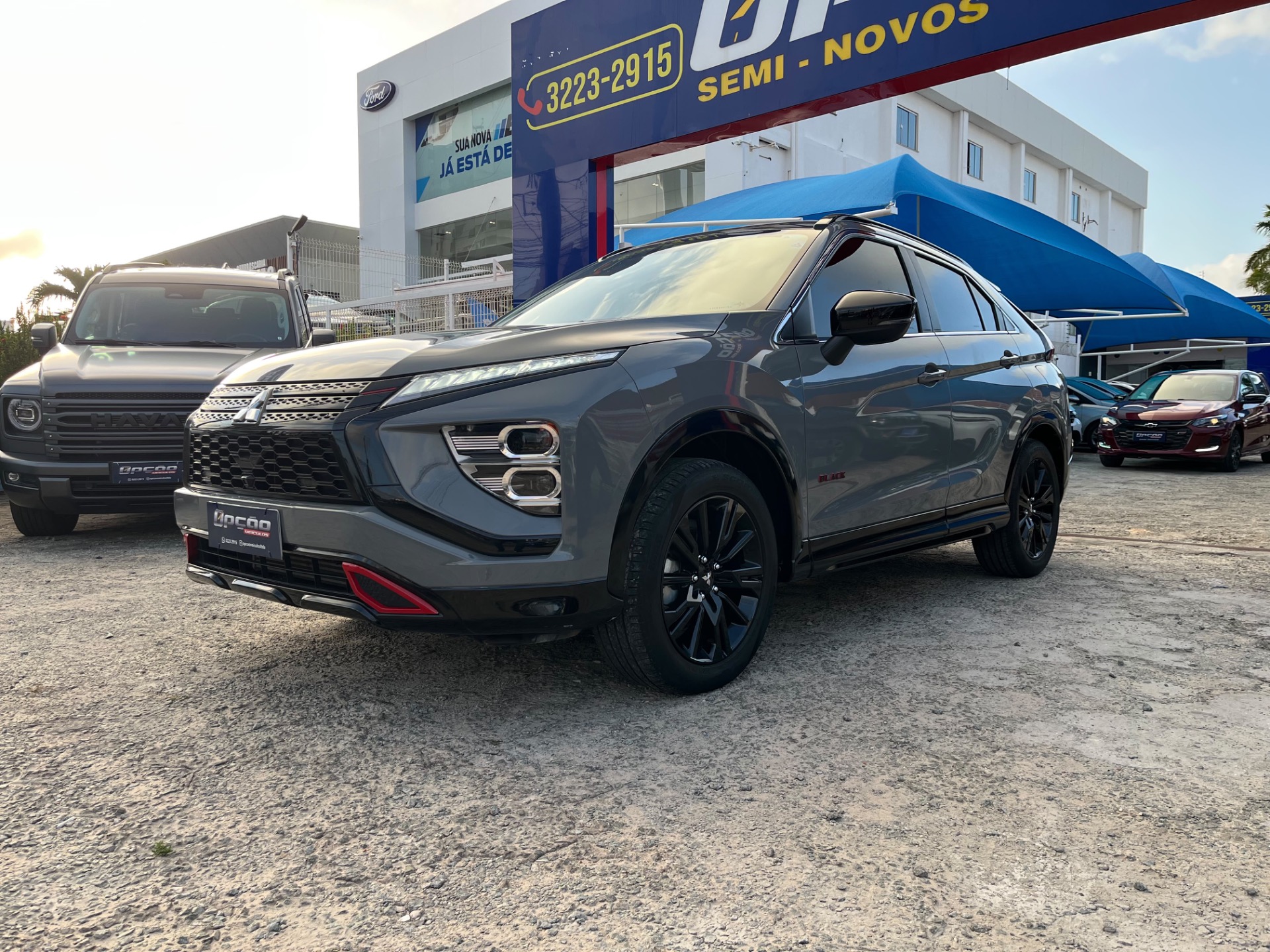 Mitsubishi Eclipse Cross Cross Hpe Black 1.5 16V Tb 165cv Aut. - foto 2