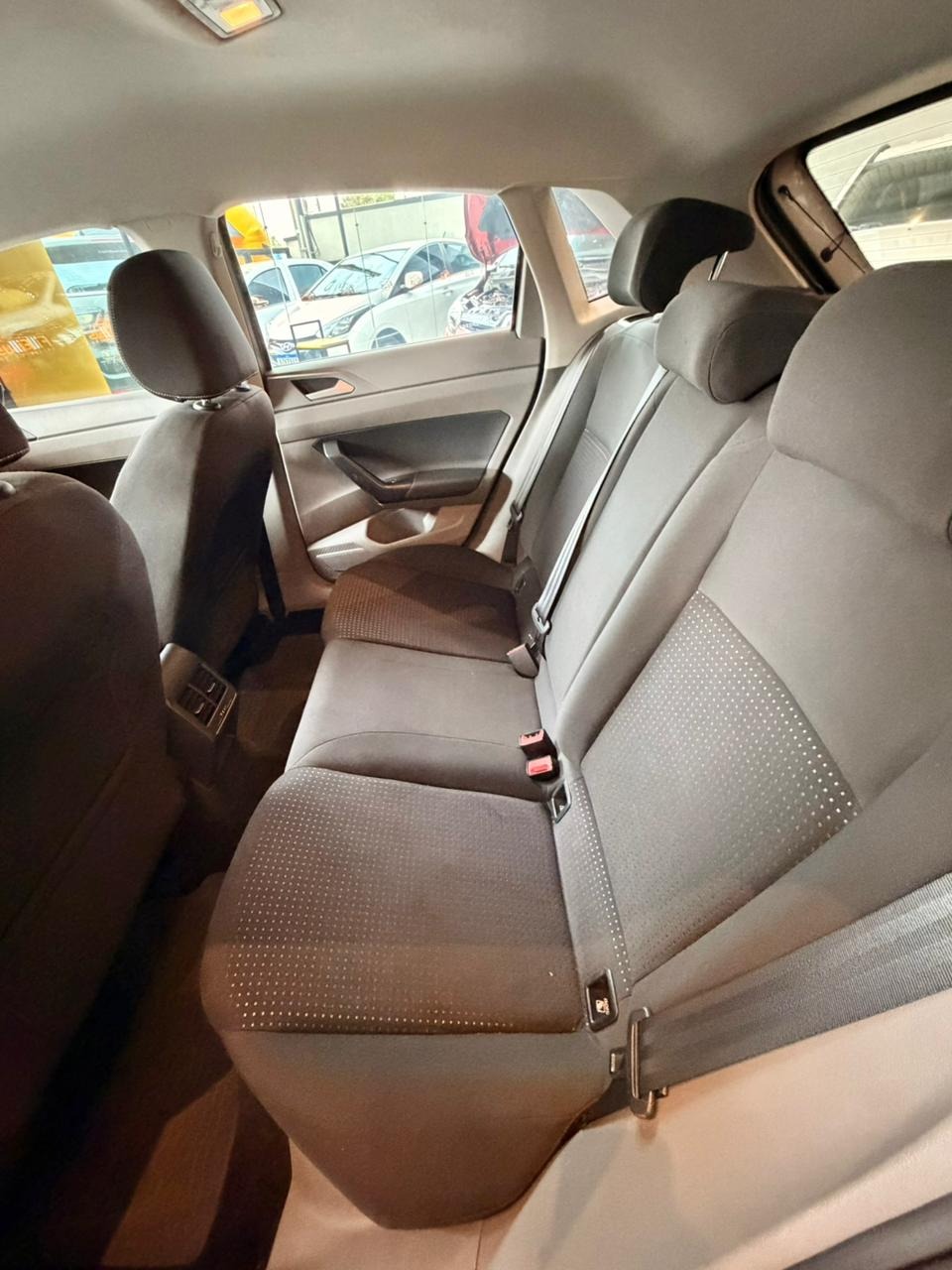Volkswagen Polo Comfort. 200 TSI 1.0 Flex 12V Aut. - foto 5
