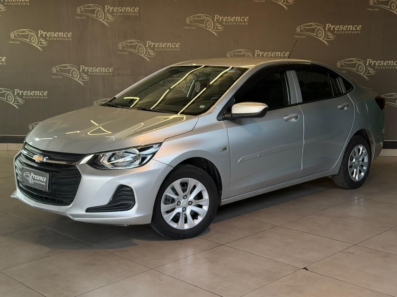 Chevrolet Onix Plus 2020 à venda