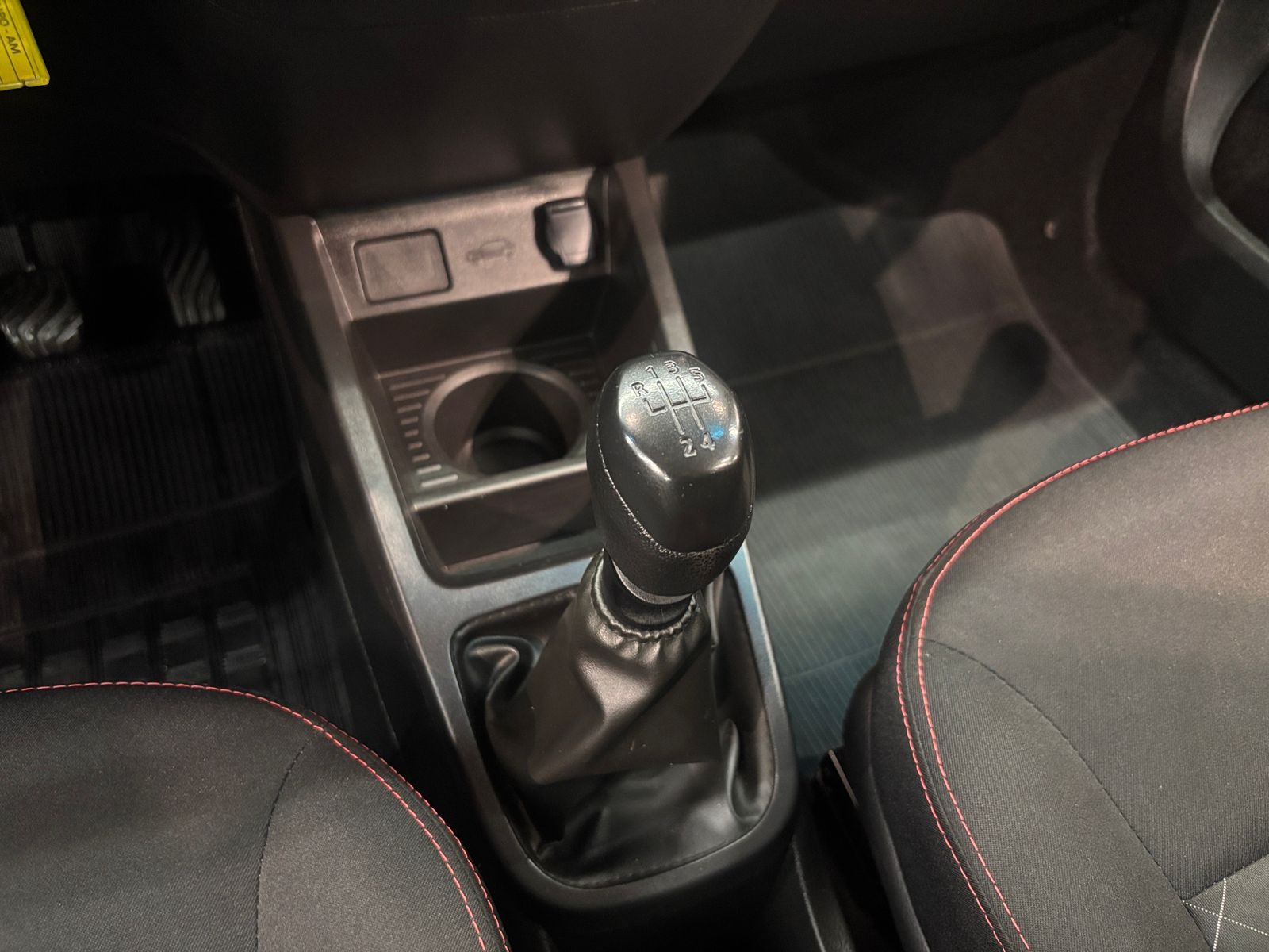 Renault Kwid Zen 1.0 Flex 12V 5P Mec. - foto 12